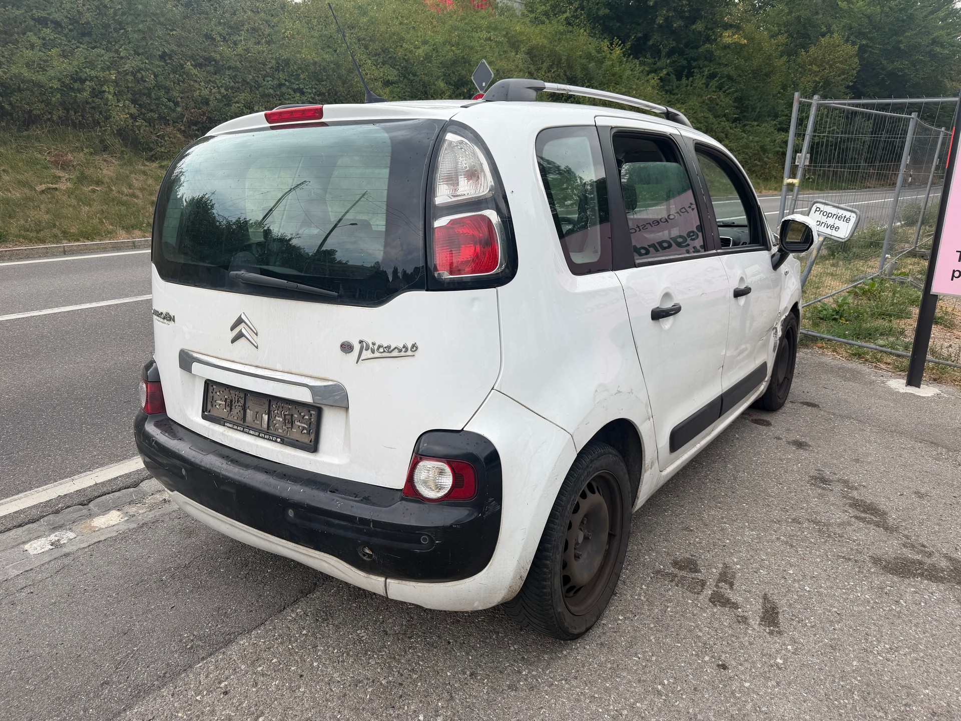 CITROEN C3 Picasso 1.6 HDi Chic-showroom-element-2