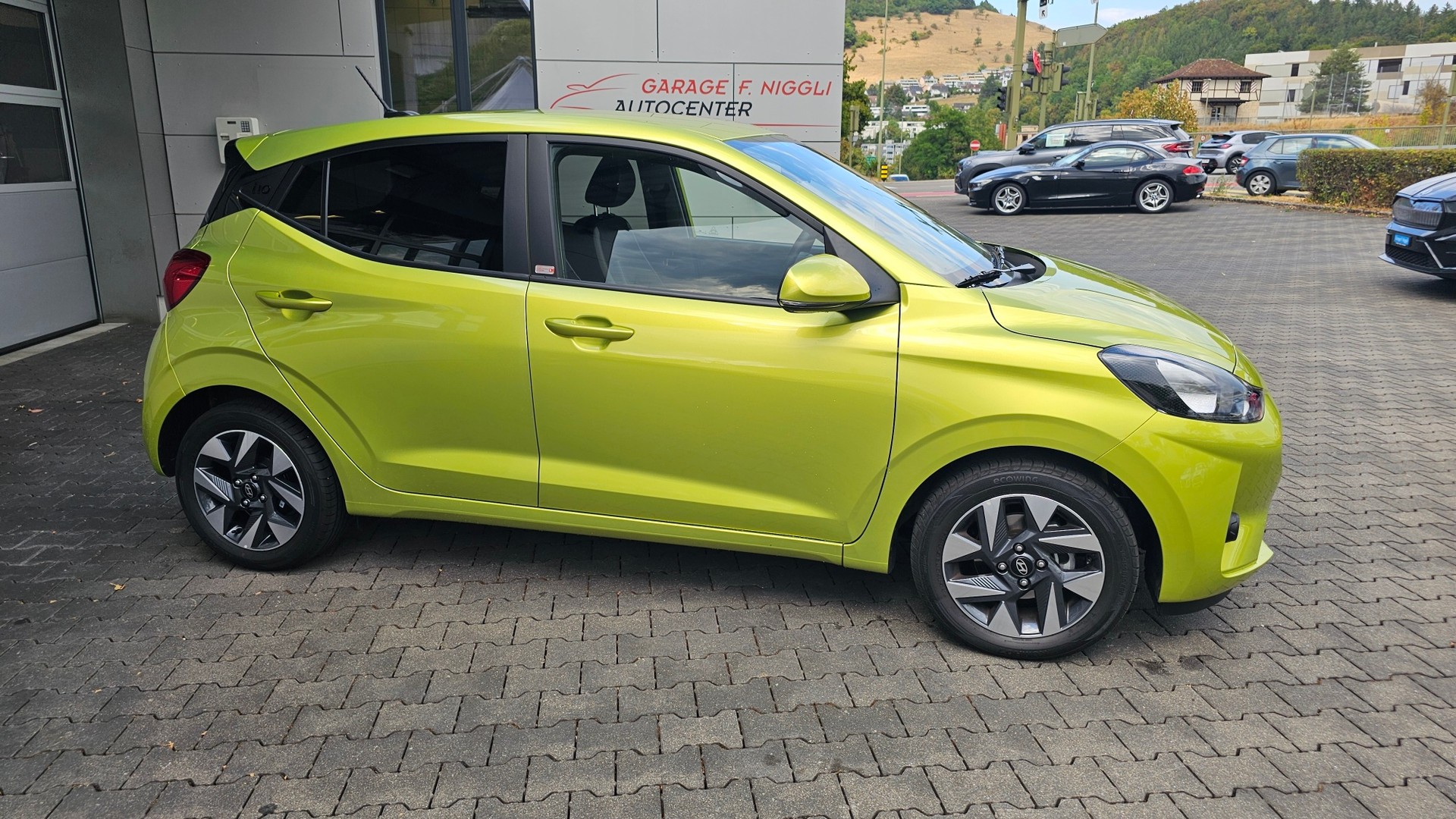 HYUNDAI i10 1.2 Amplia Aut.-showroom-element-3