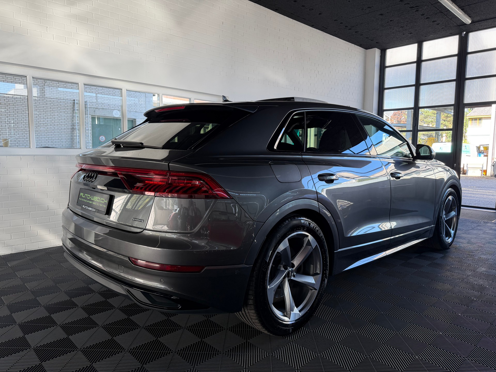 AUDI Q8 50 TDI quattro tiptronic-showroom-element-2