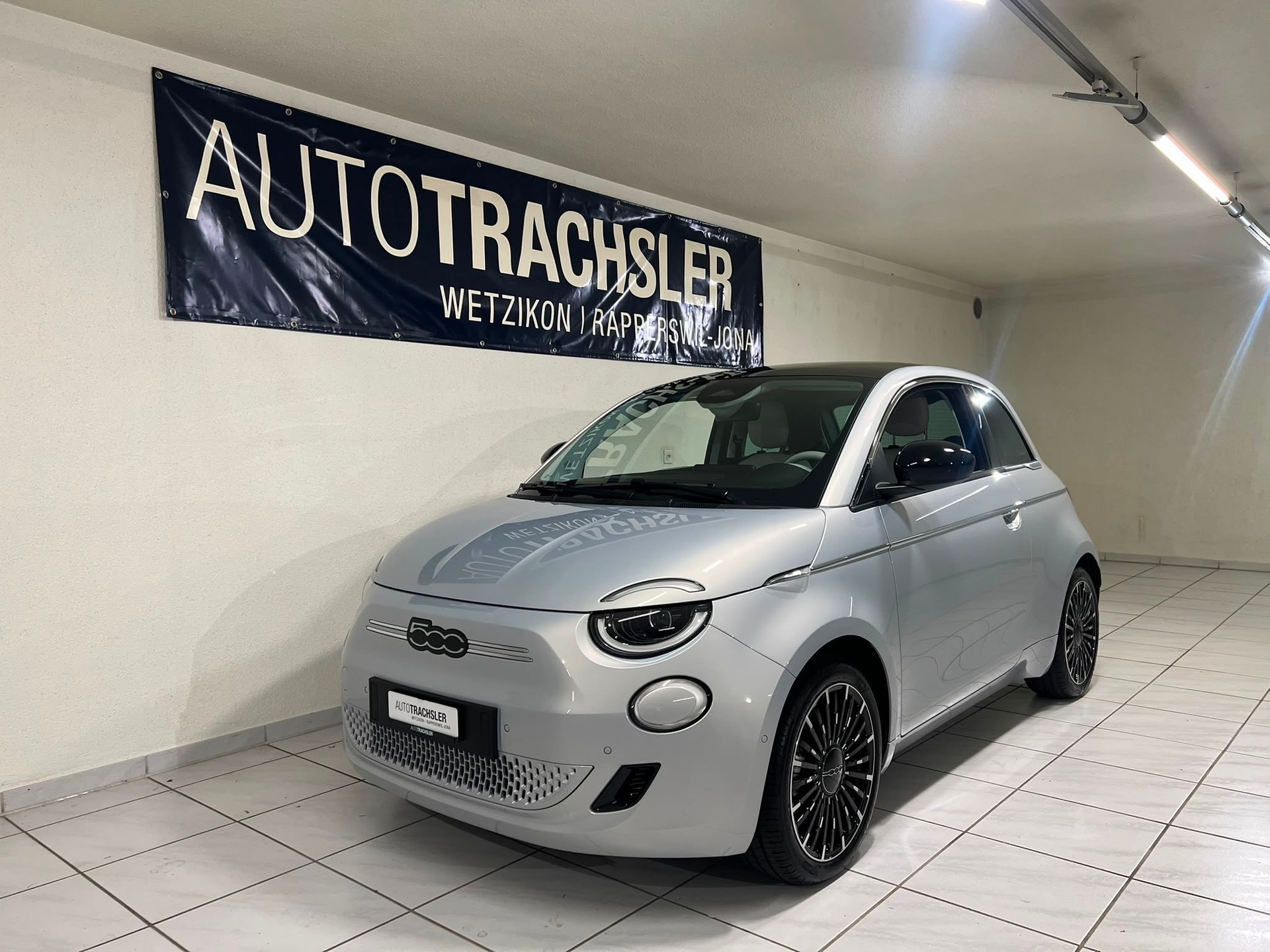 FIAT 500 electric 42kWh La Prima-image-4