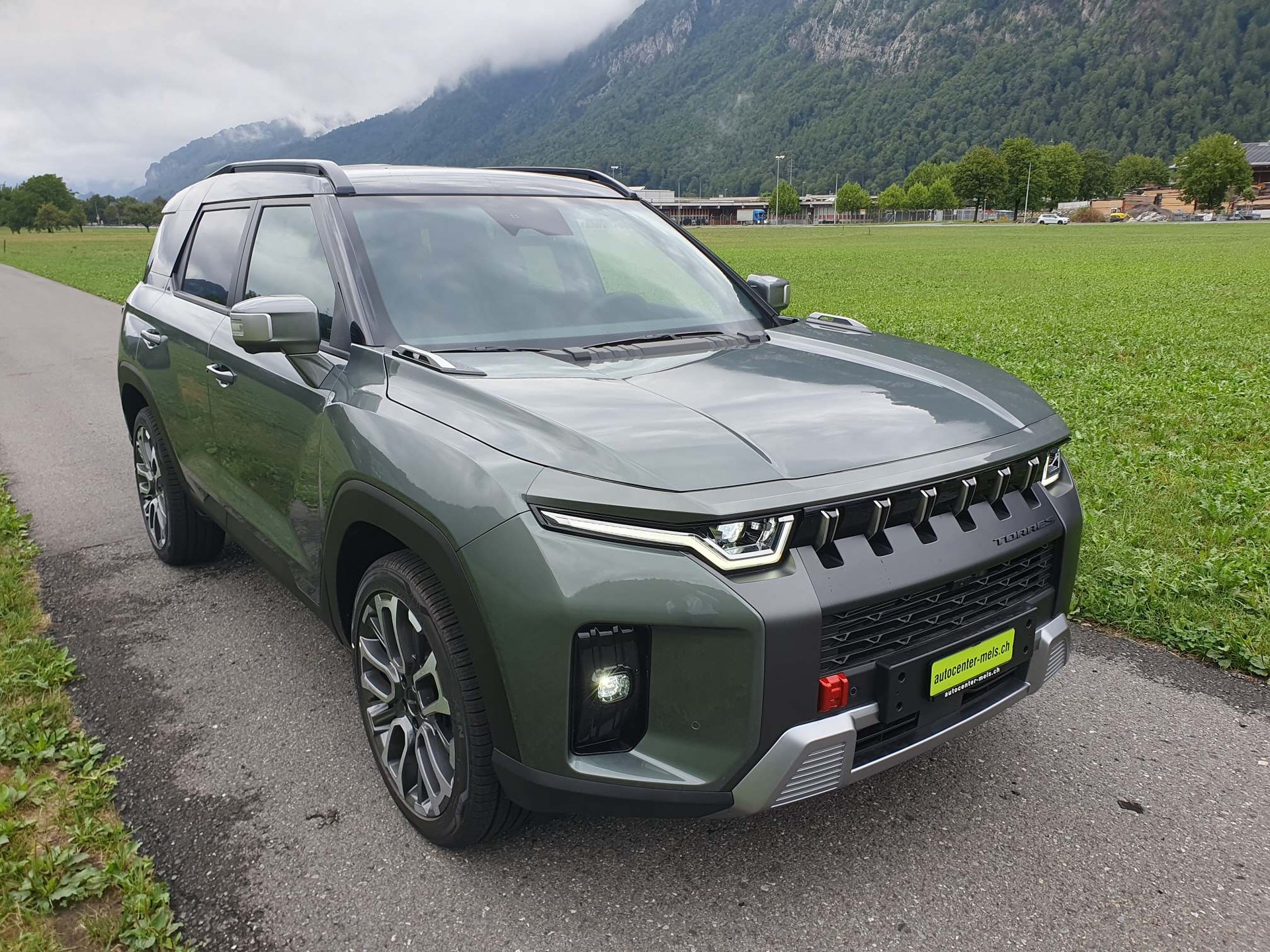 KGM-SsangYong Torres 1.5 Turbo Executive 4WD M27