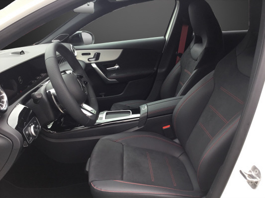 MERCEDES-BENZ A AMG 35 4Matic 8G-DCT-image-6