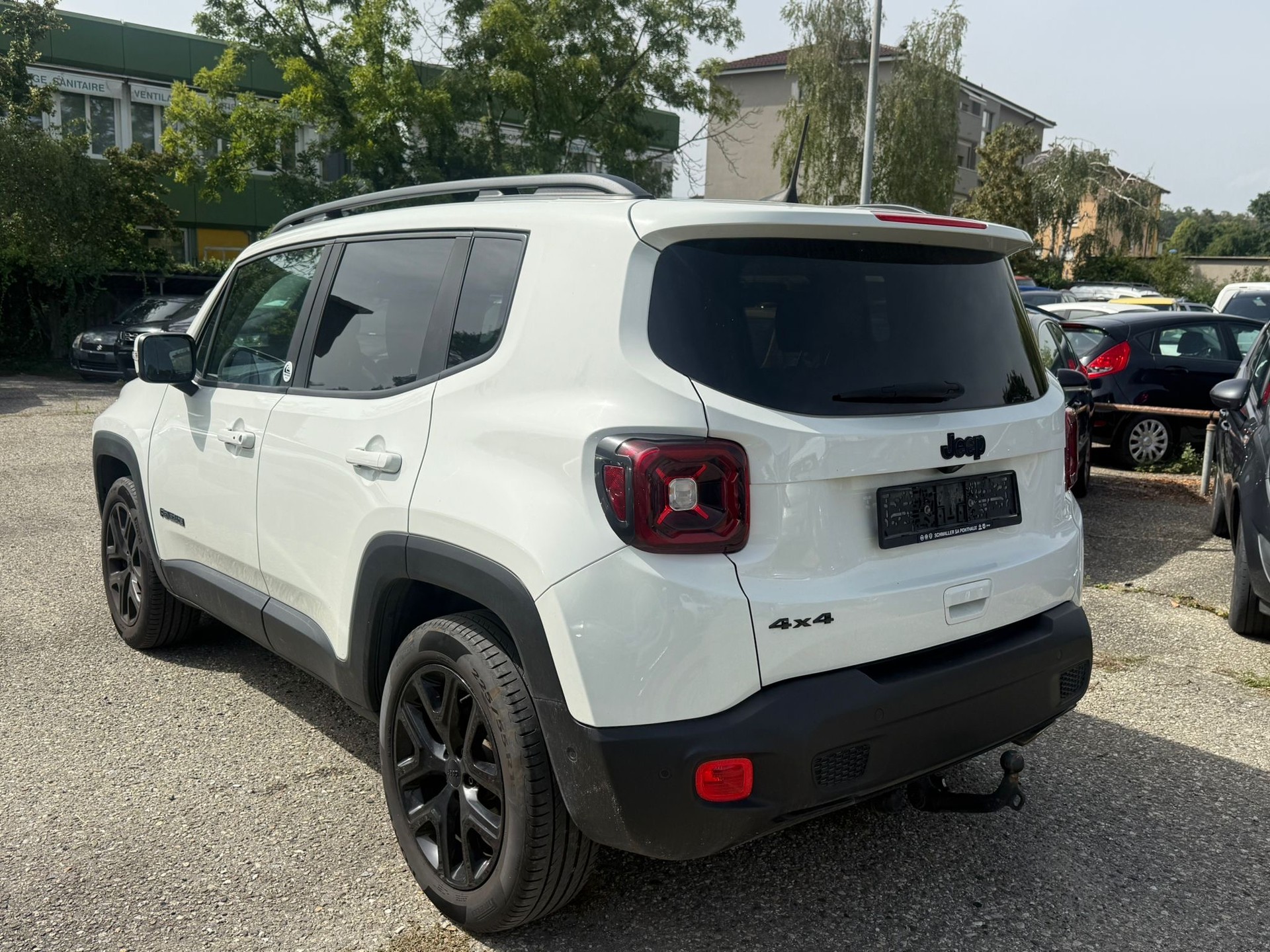 JEEP Renegade 1.3 Turbo Limited AWD-image-4