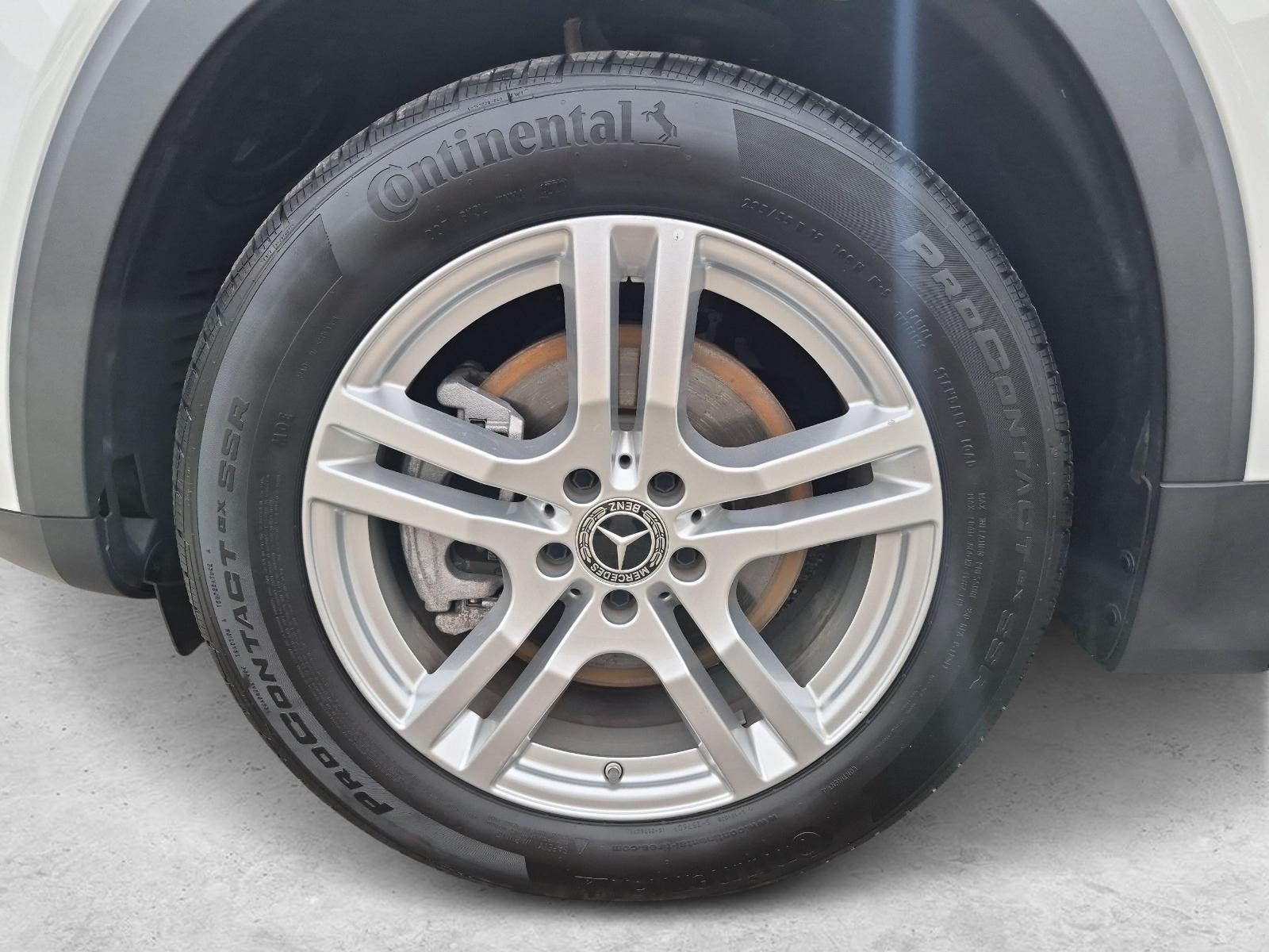MERCEDES-BENZ GLB 250 Progressive 4matic-image-19
