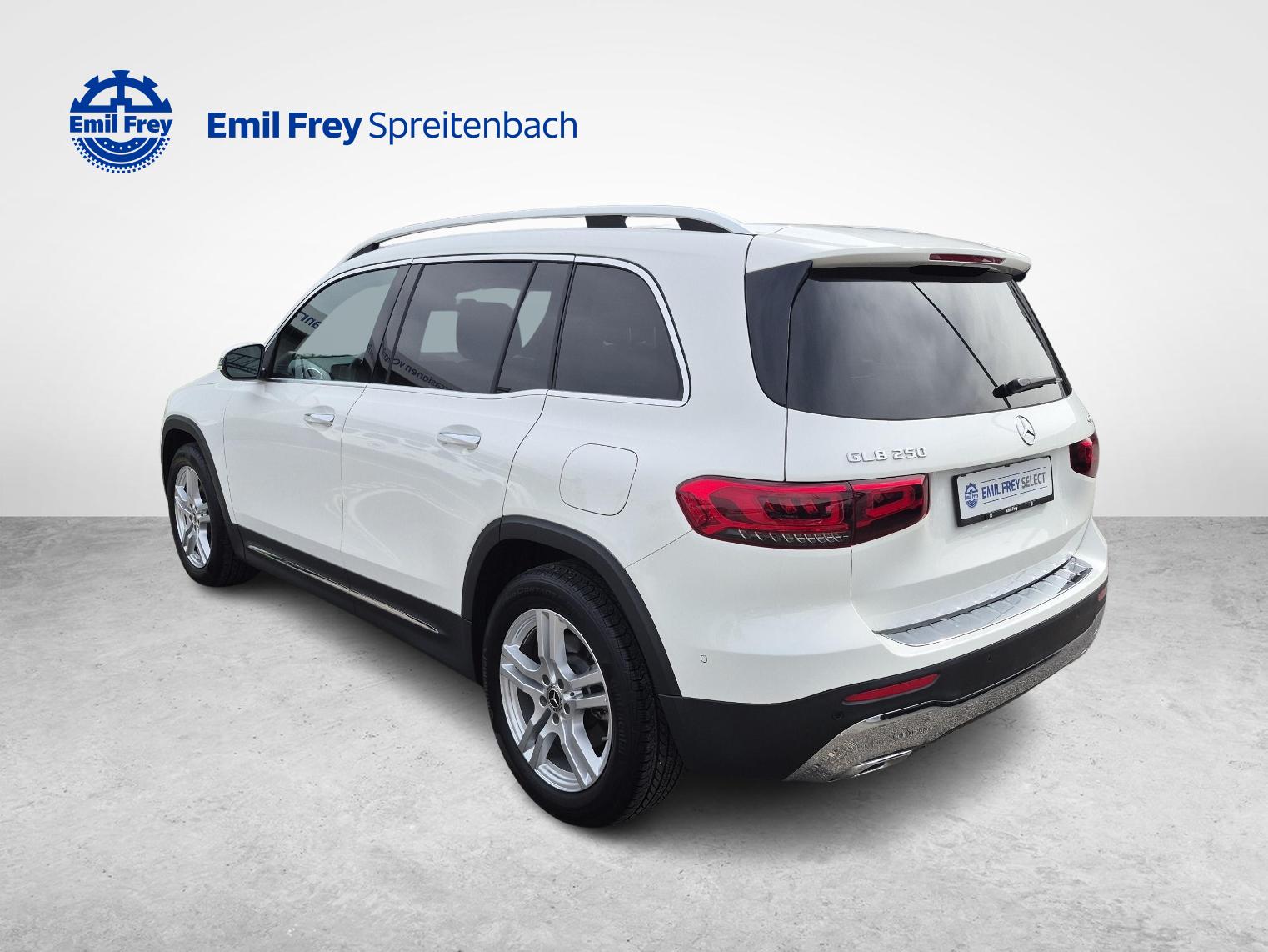 MERCEDES-BENZ GLB 250 Progressive 4matic-showroom-element-2