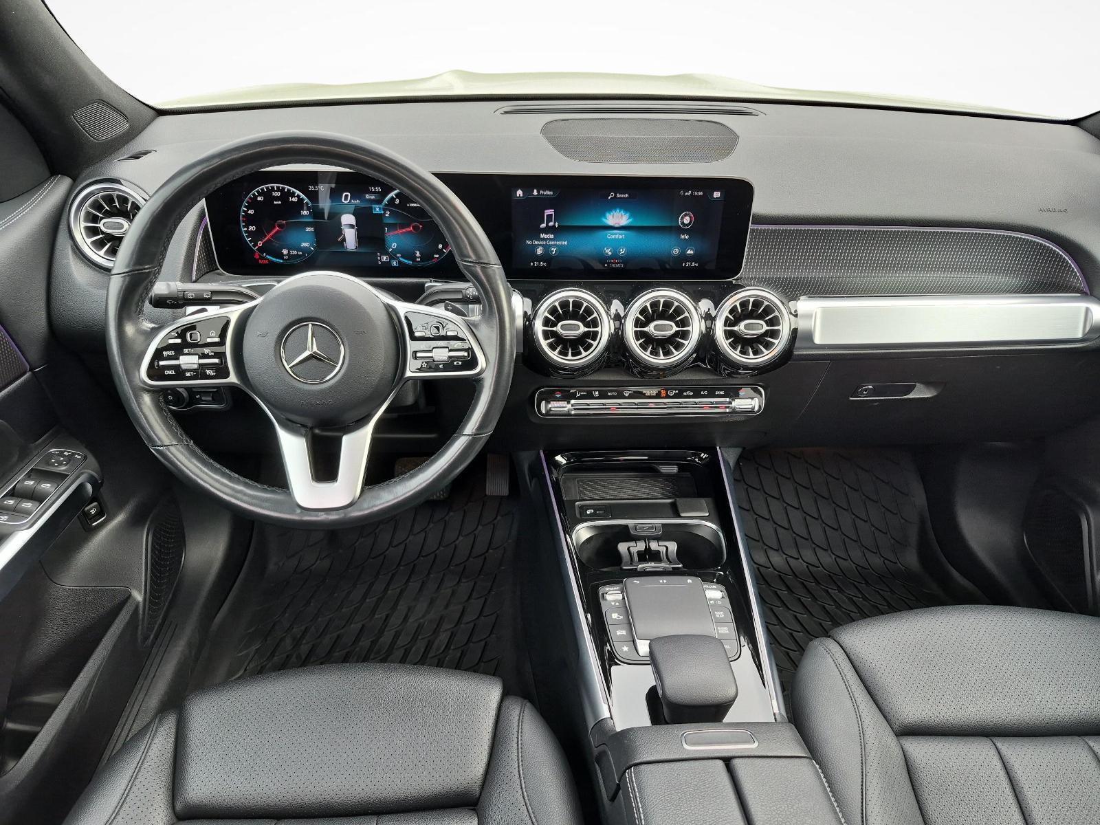 MERCEDES-BENZ GLB 250 Progressive 4matic-image-8