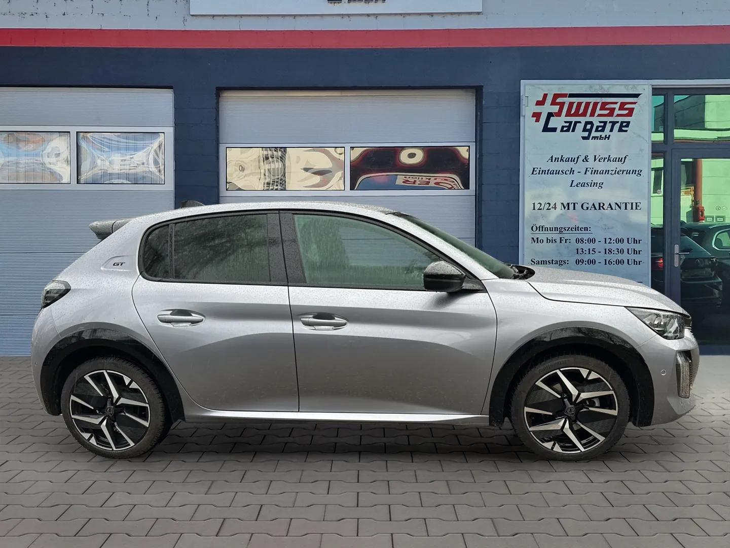 PEUGEOT 208 1.2 MHEV 145 GT-image-8