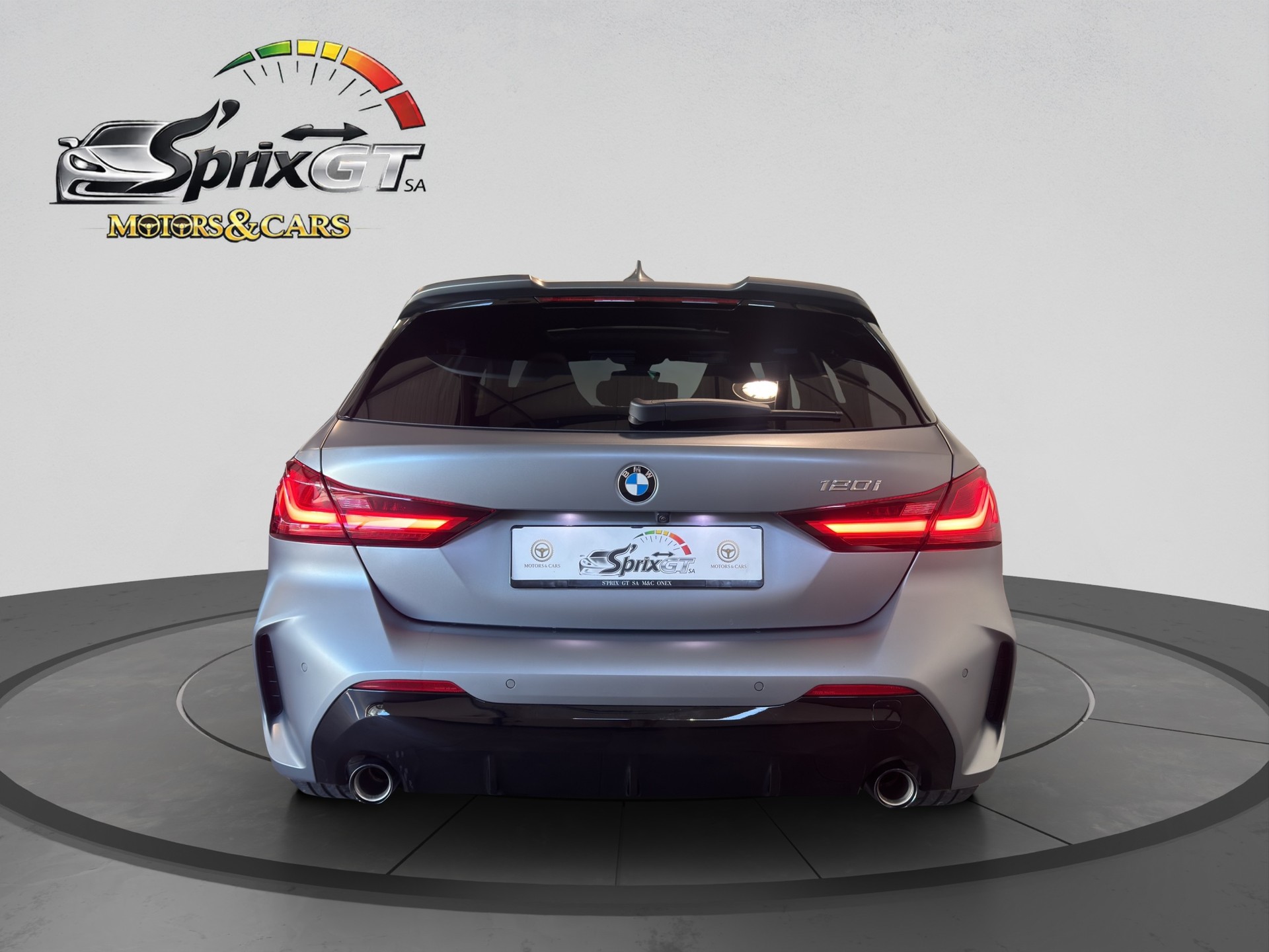 BMW 120i M Sport Steptronic-showroom-element-3