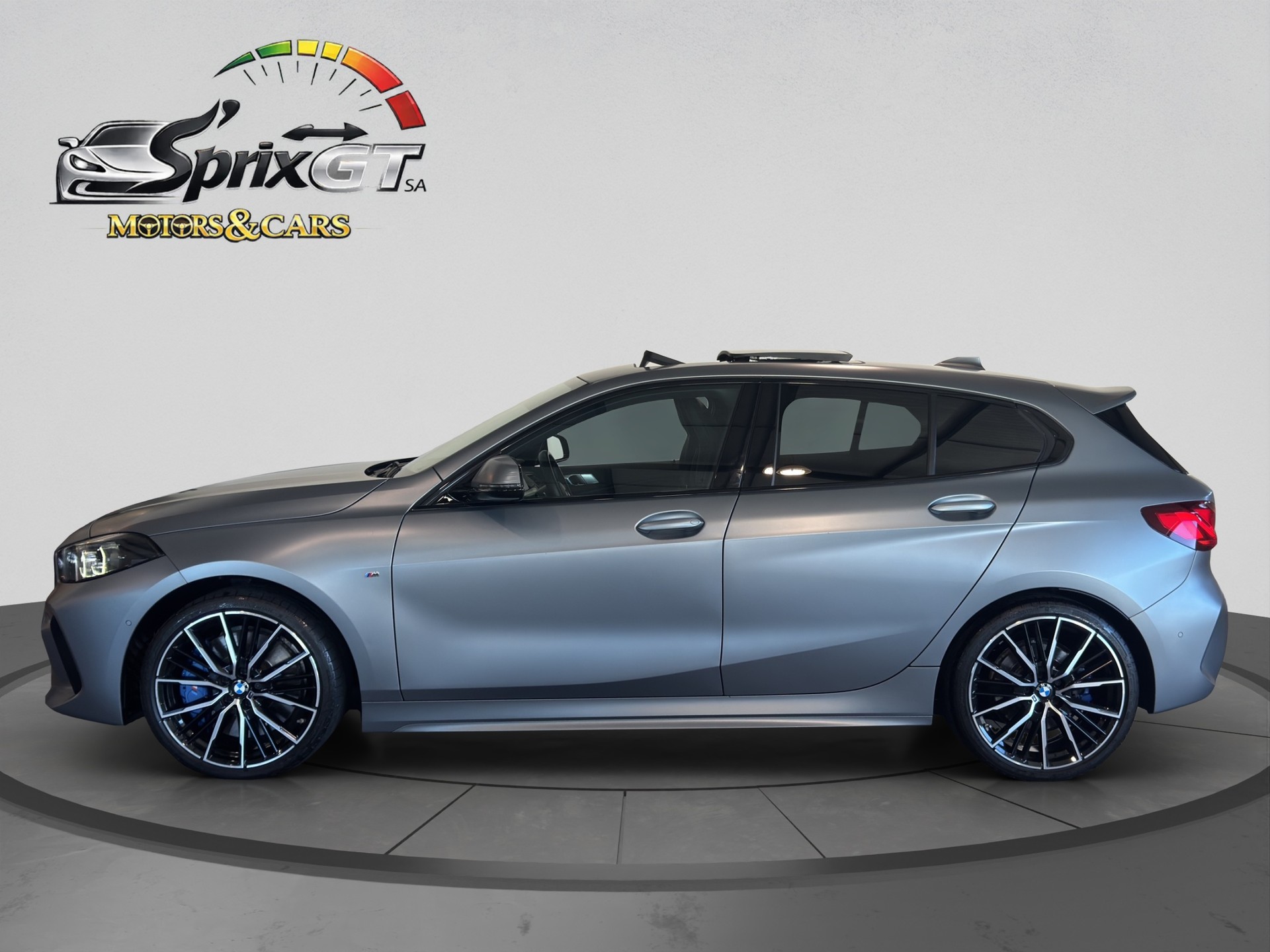 BMW 120i M Sport Steptronic-showroom-element-1