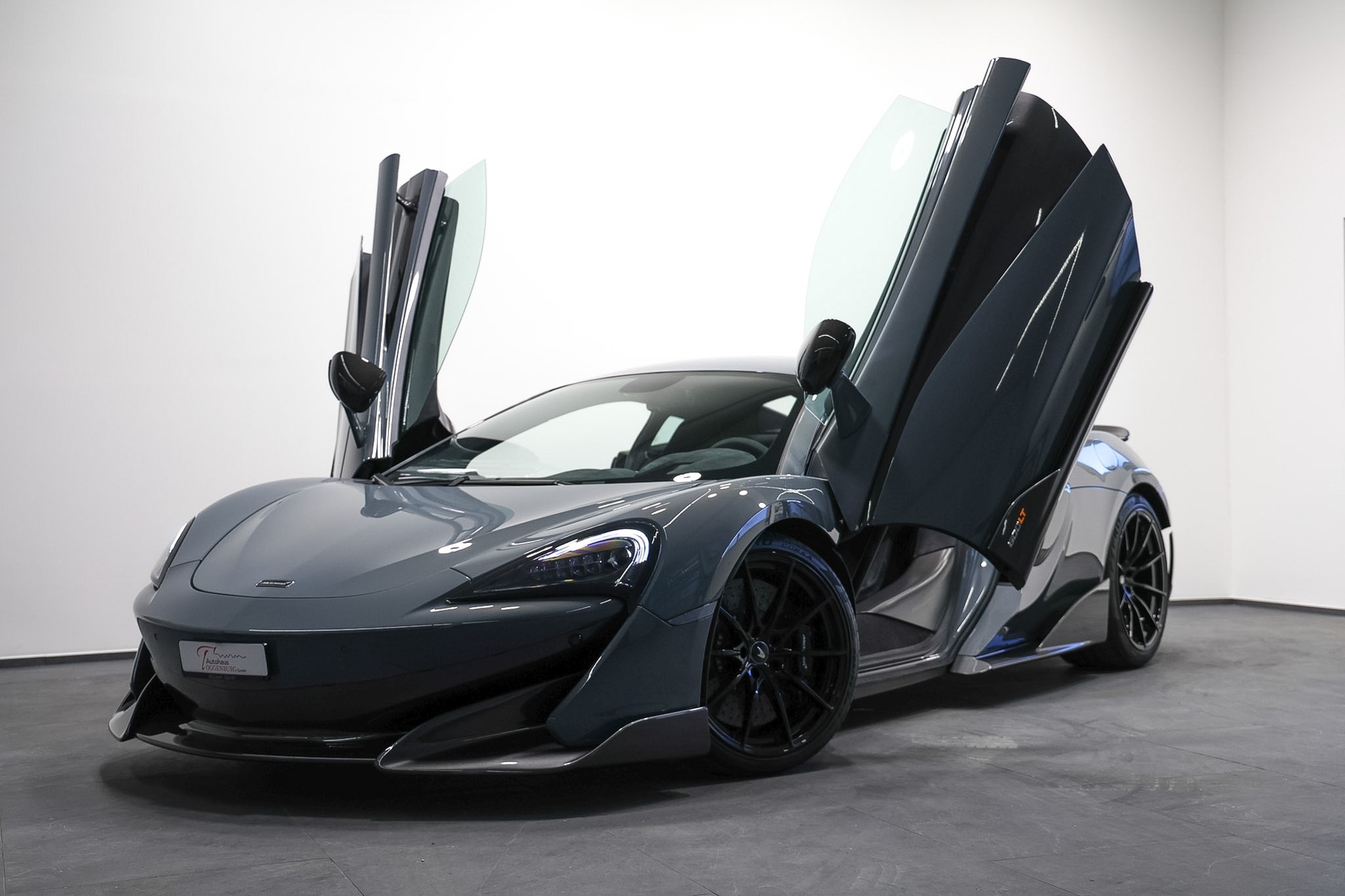 McLAREN 600LT Coupé 3.8 V8 SSG *CH-Fahrzeug*Chicane Effekt*