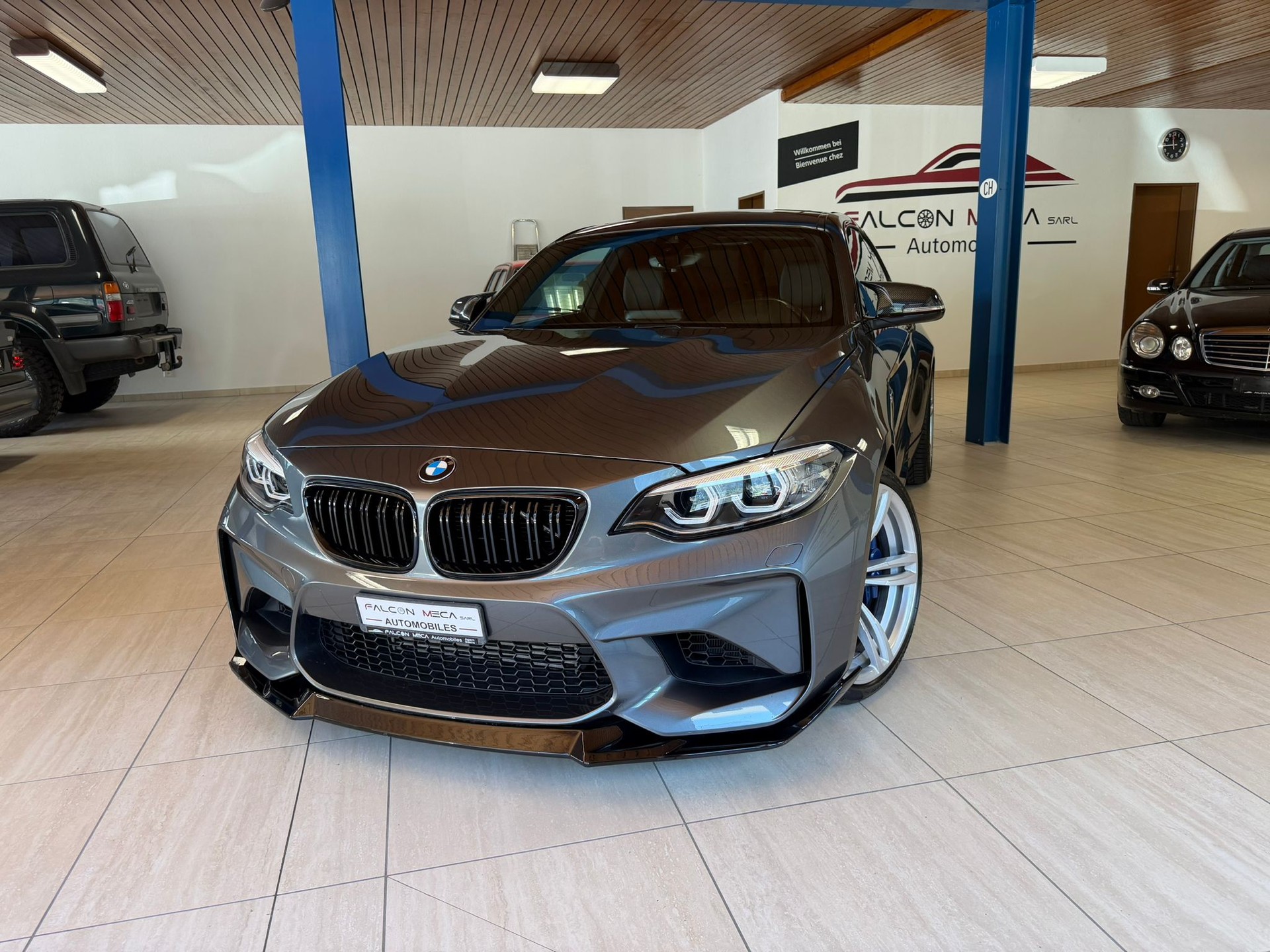 BMW M2 Swiss Performance Edition Drivelogic-showroom-element-2