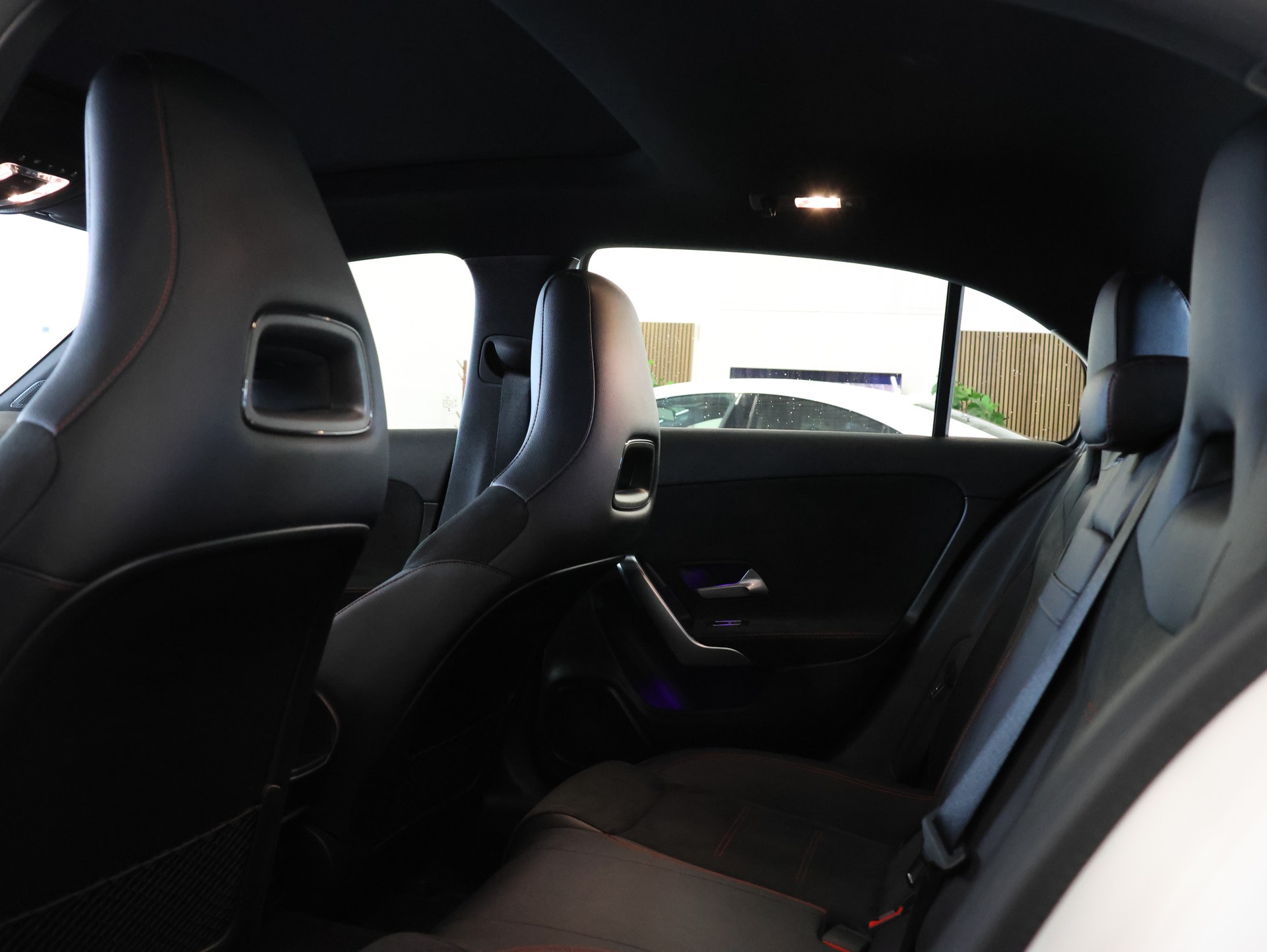 MERCEDES-BENZ A 180 7G-DCT *AMG-LINE EXTERIEUR*-image-28