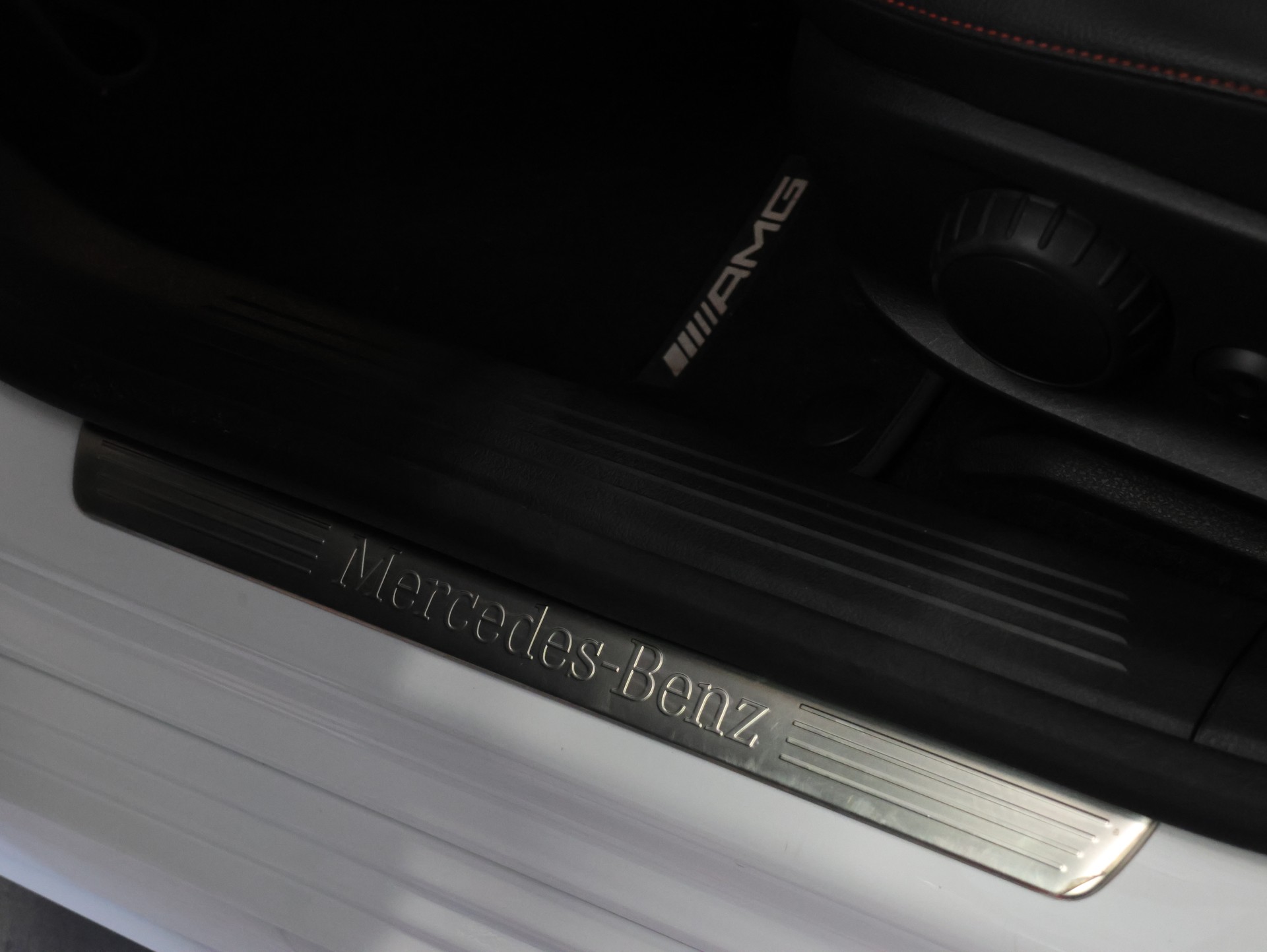 MERCEDES-BENZ A 180 7G-DCT *AMG-LINE EXTERIEUR*-image-11