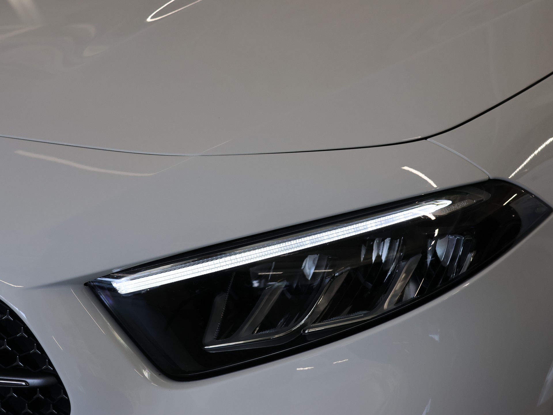 MERCEDES-BENZ A 180 7G-DCT *AMG-LINE EXTERIEUR*-image-4