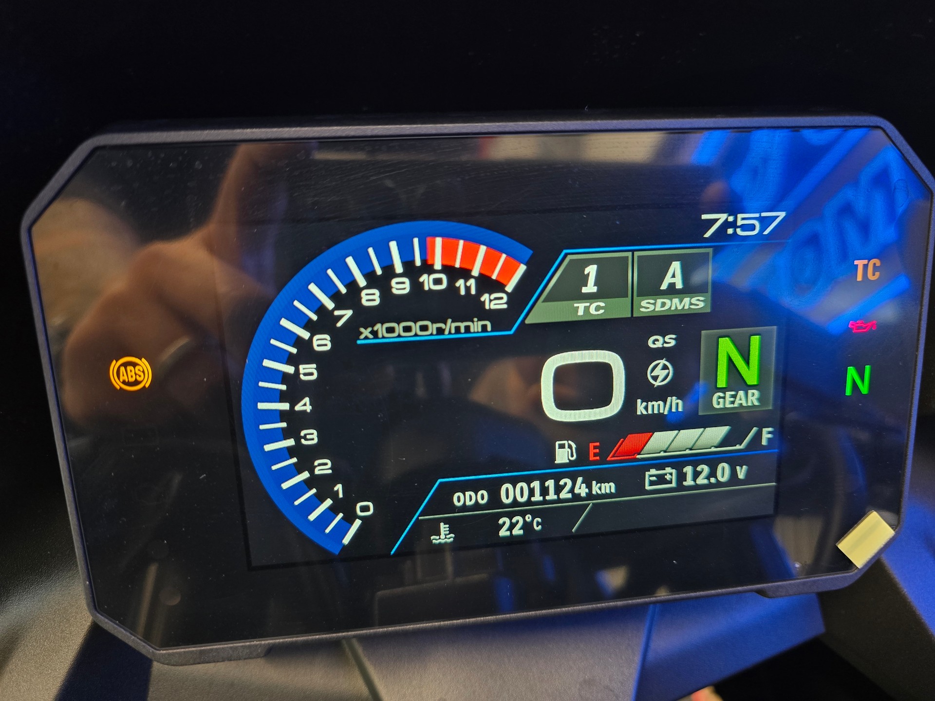 SUZUKI GSX 8 R-image-4