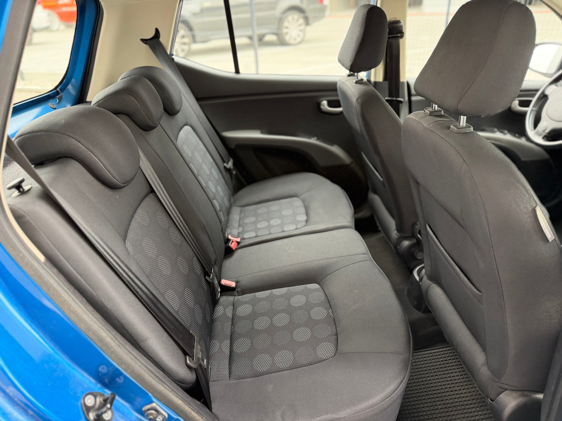 HYUNDAI i10 1.2 Style-image-7
