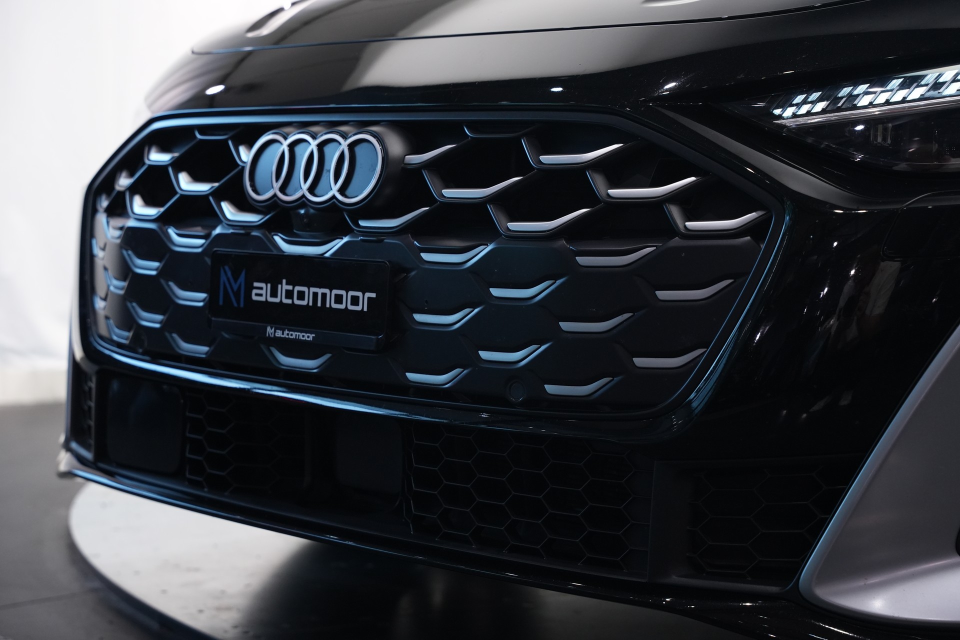 AUDI S5 Limousine TFSI quattro S tronic *Werksgarantie* *Panorama*-image-62