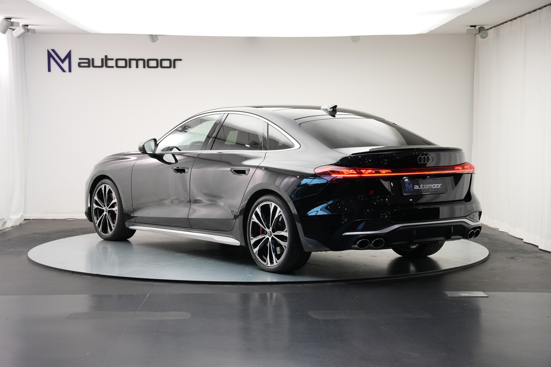 AUDI S5 Limousine TFSI quattro S tronic *Werksgarantie* *Panorama*-image-6