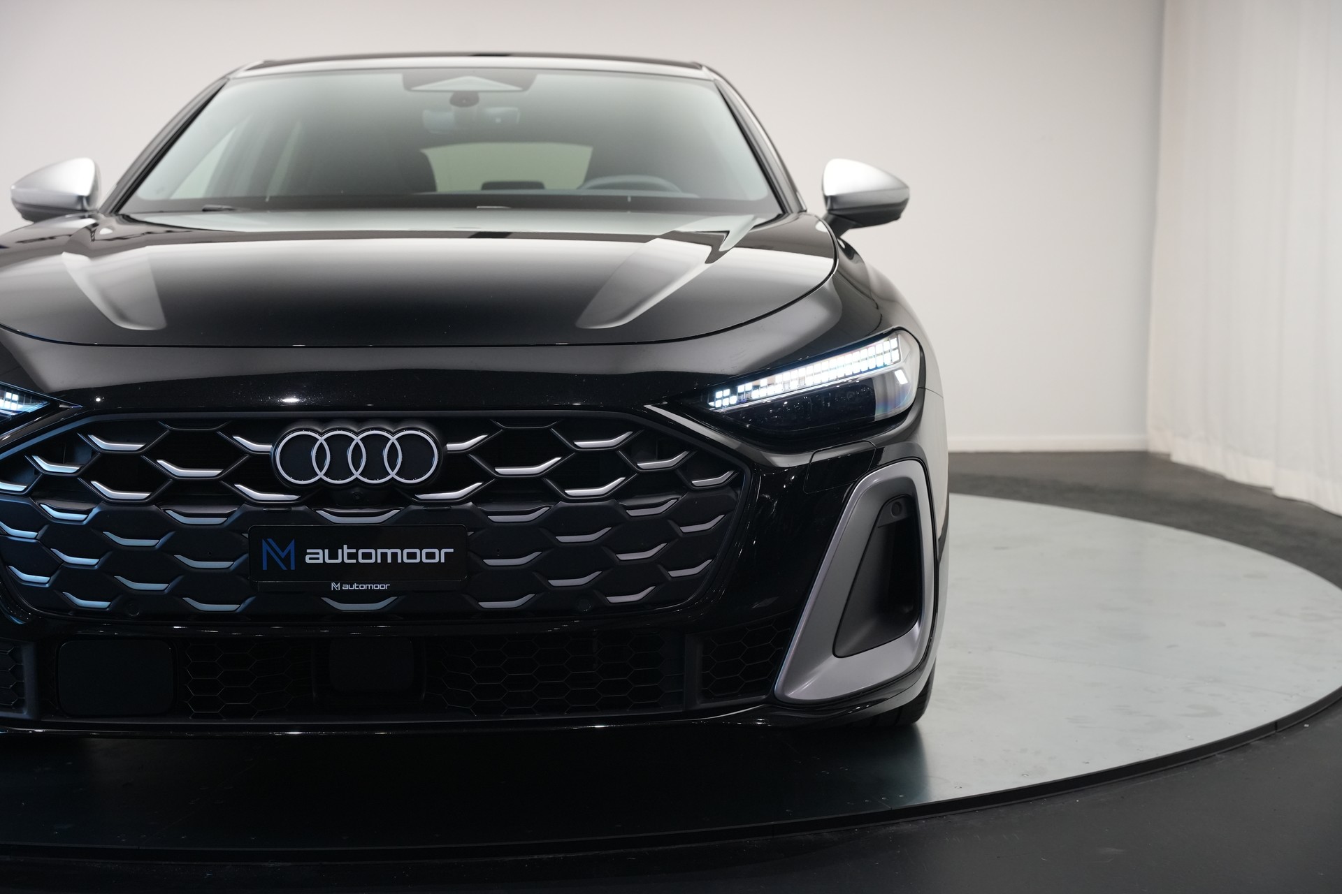 AUDI S5 Limousine TFSI quattro S tronic *Werksgarantie* *Panorama*-image-60