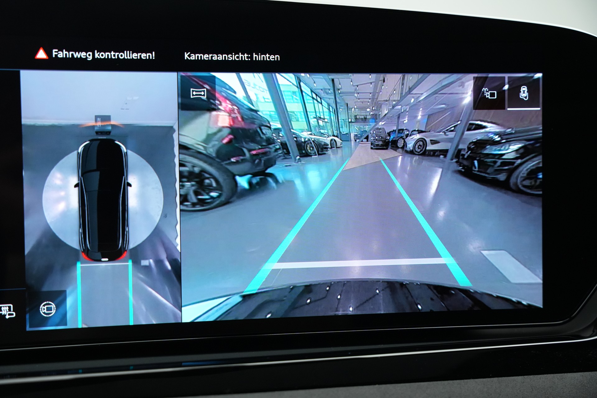 AUDI S5 Limousine TFSI quattro S tronic *Werksgarantie* *Panorama*-image-39