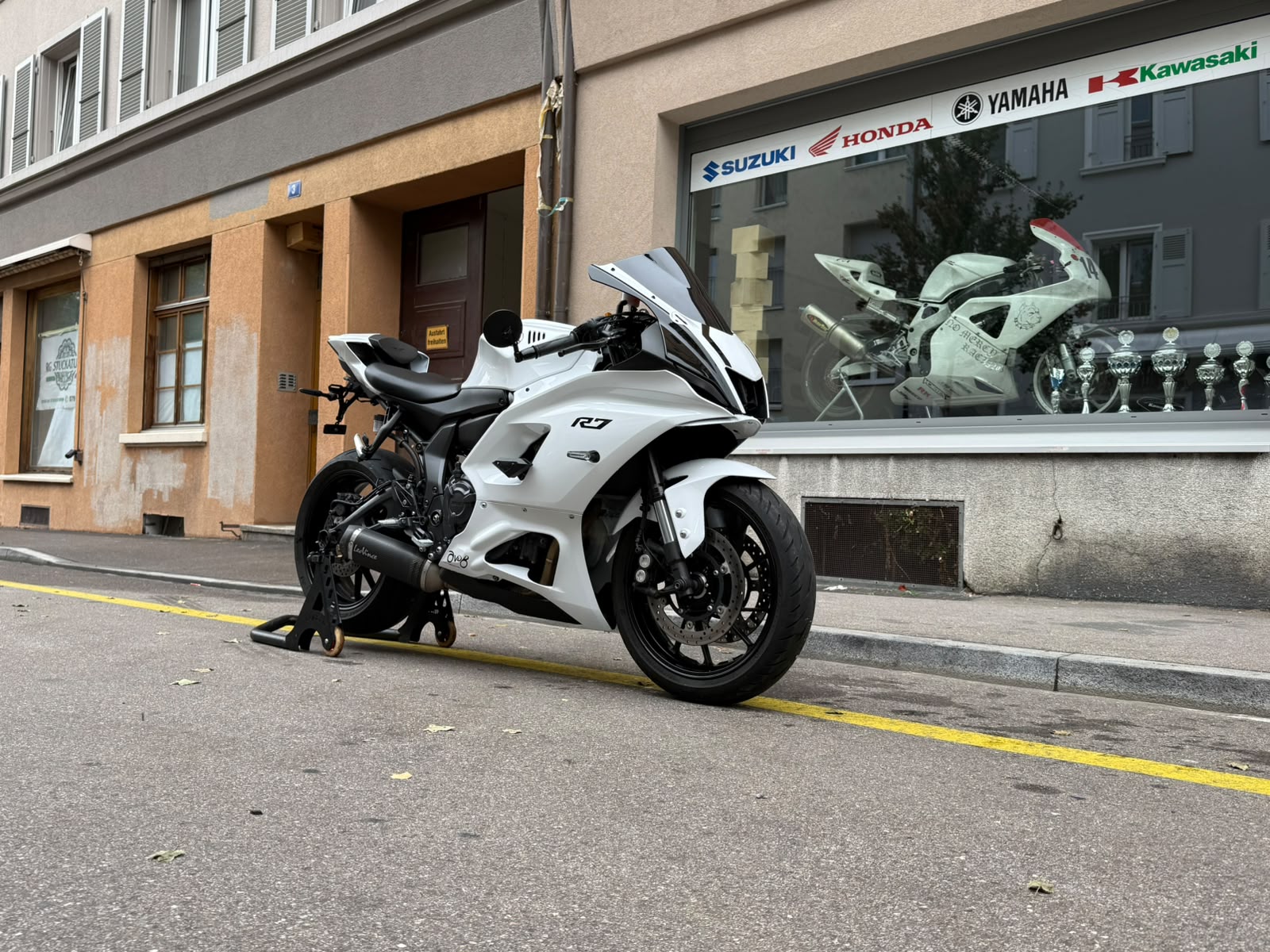 YAMAHA YZF-R7 (35kW)-image-7