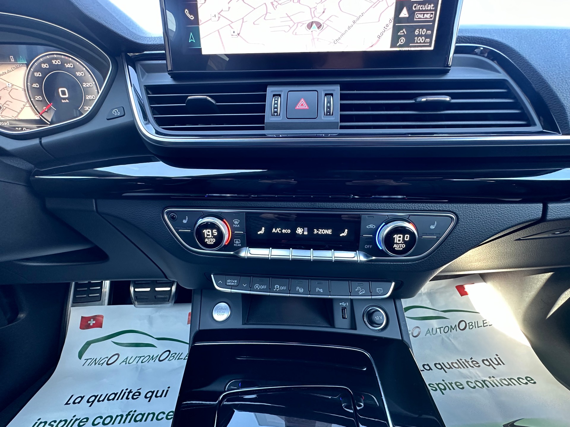 AUDI Q5 45 TFSI S-line Black Edition quattro S-tronic-image-27