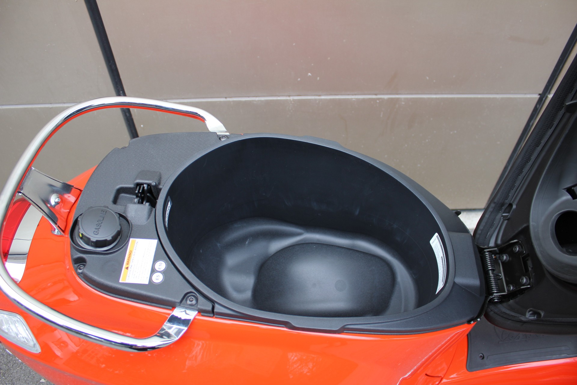 PIAGGIO Vespa 125 Primavera  ABS-image-10