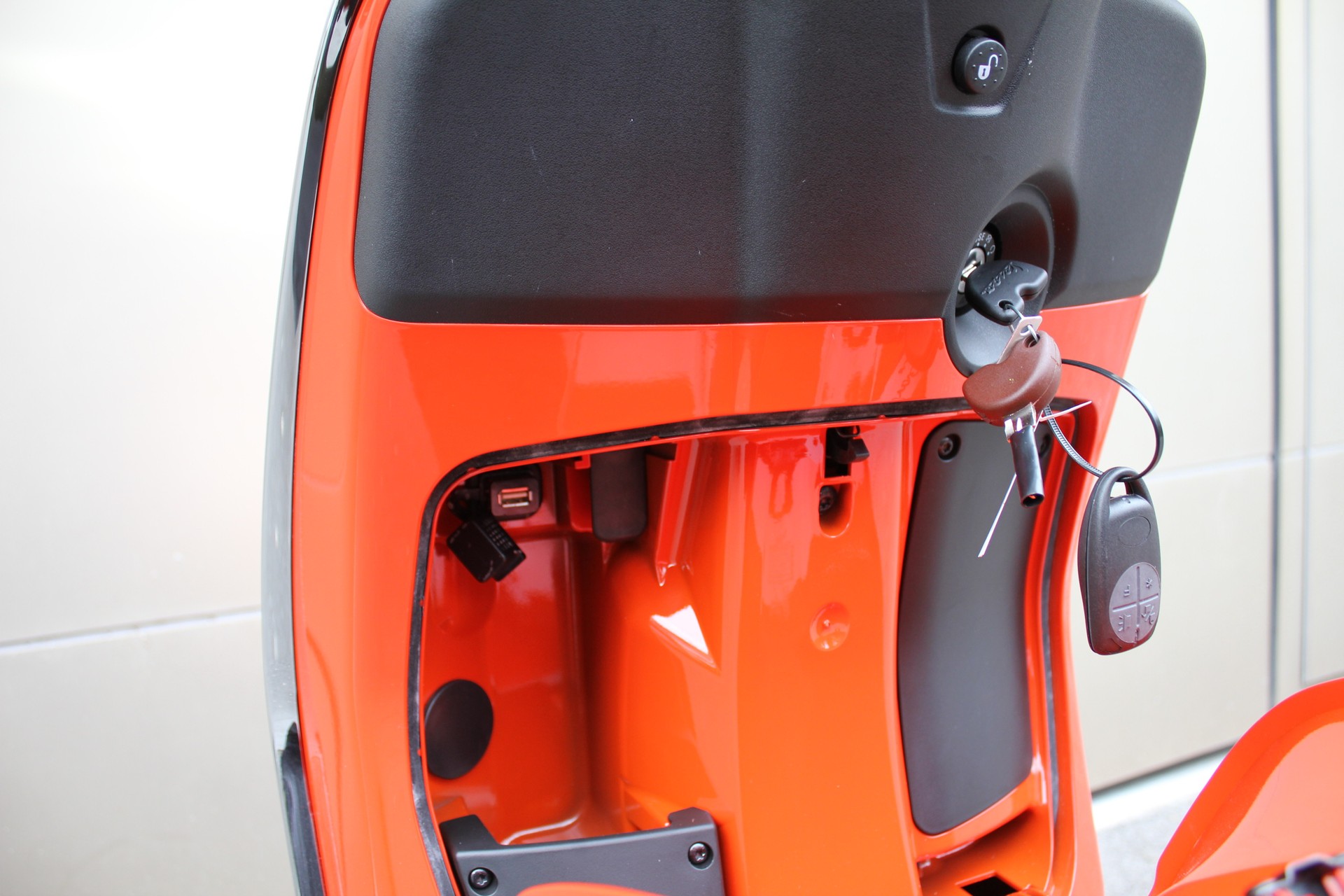 PIAGGIO Vespa 125 Primavera  ABS-image-7