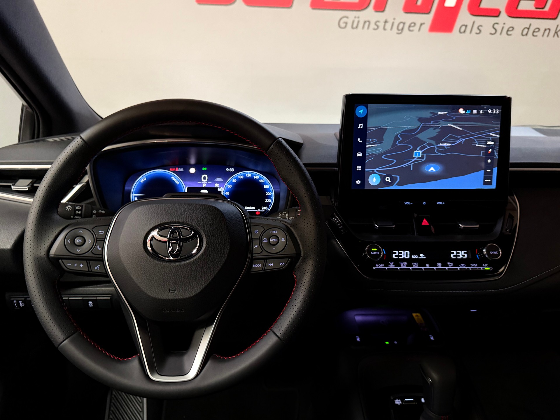 TOYOTA Corolla Touring Sports 2.0 HSD GR Sport e-CVT-image-15