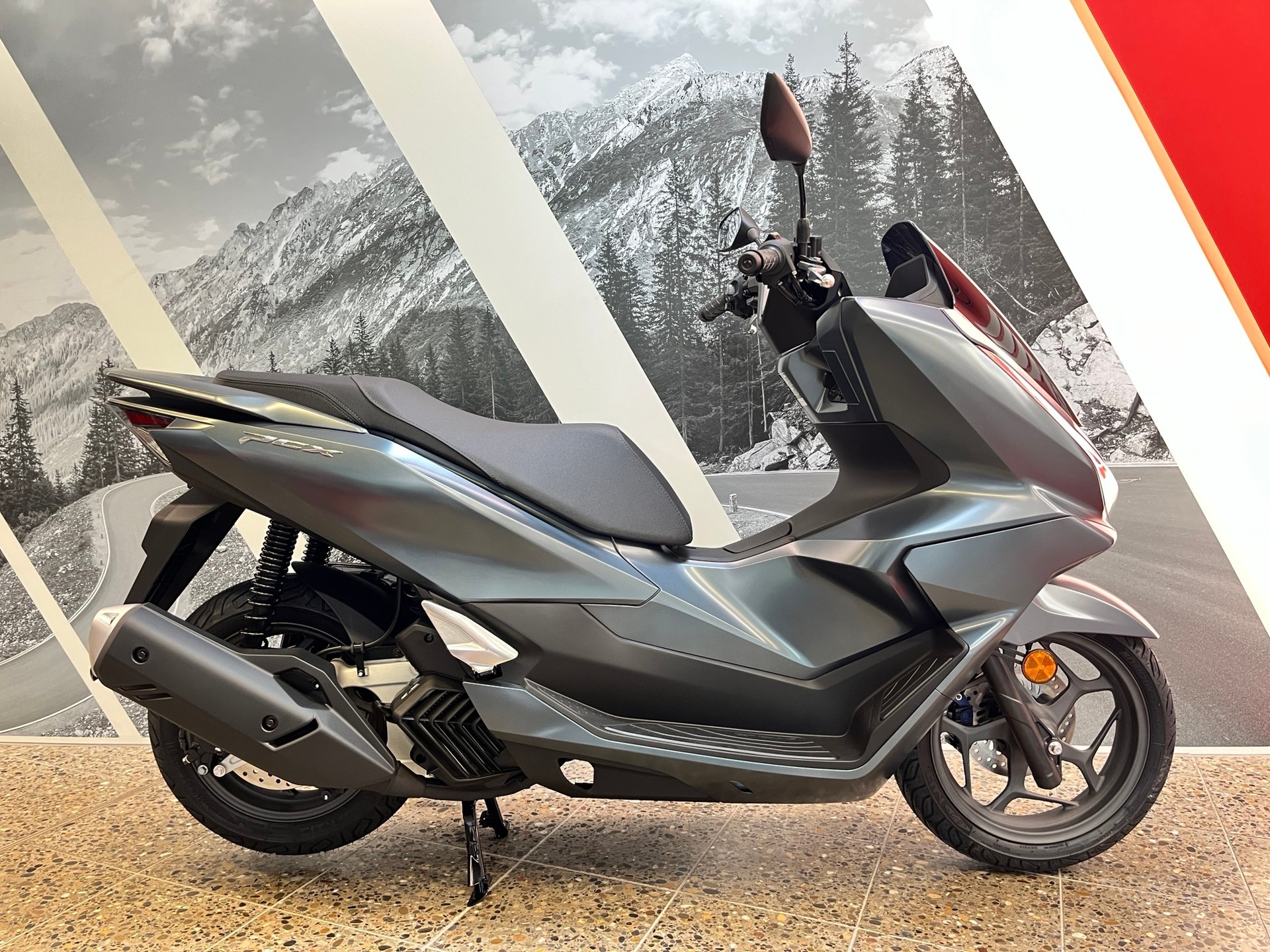 HONDA PCX 125 i ABS STANDARD-image-0