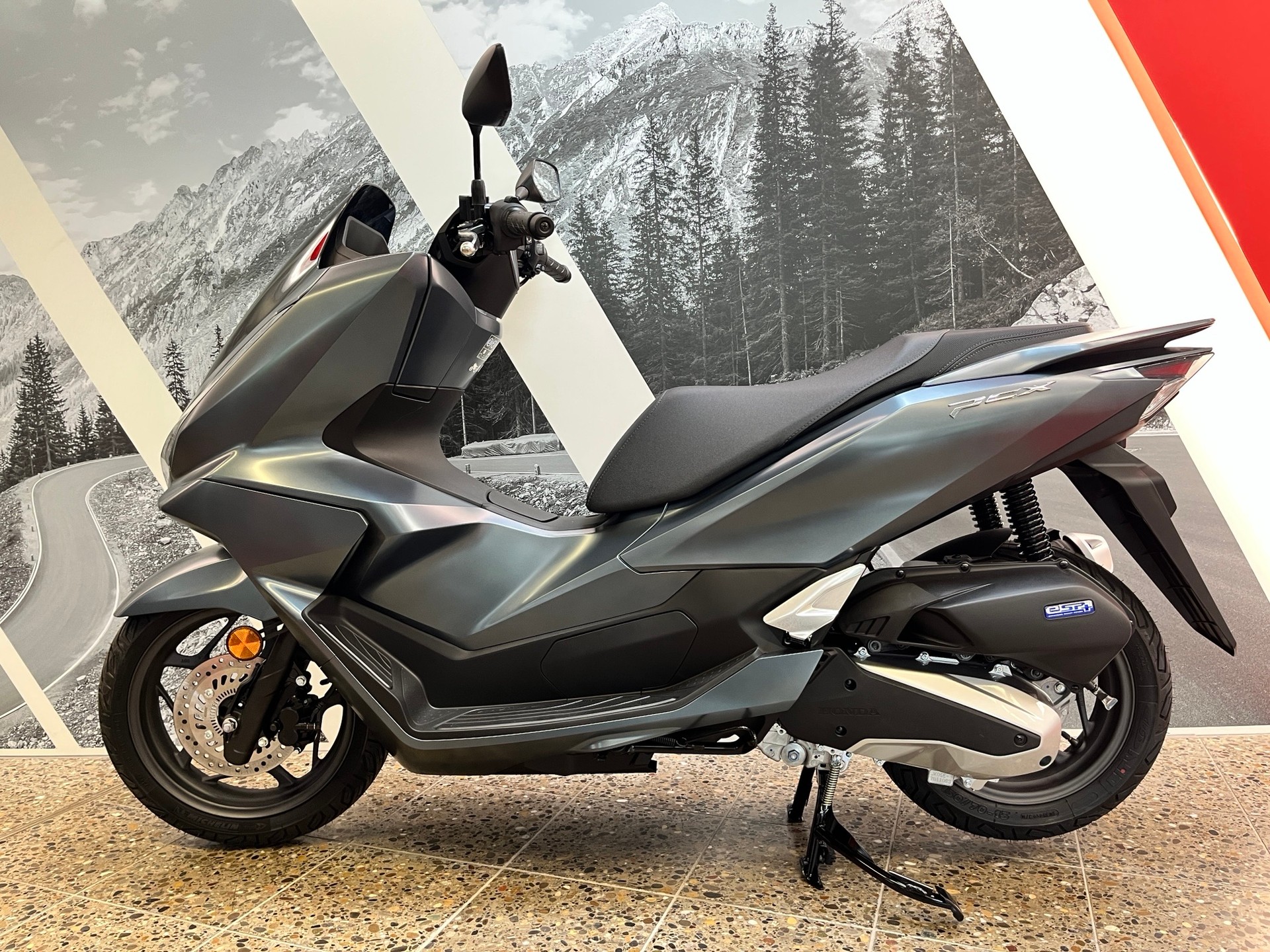 HONDA PCX 125 i ABS STANDARD-image-1
