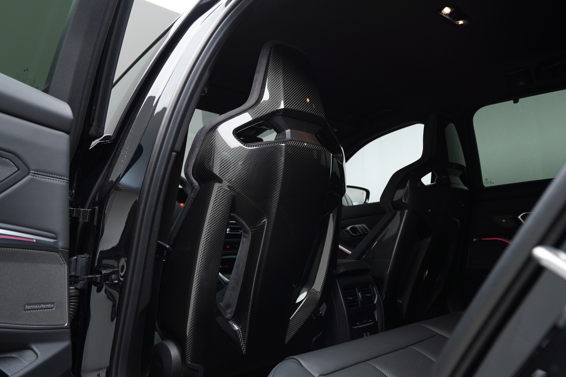 BMW M3 Touring xDrive Competition M-image-18