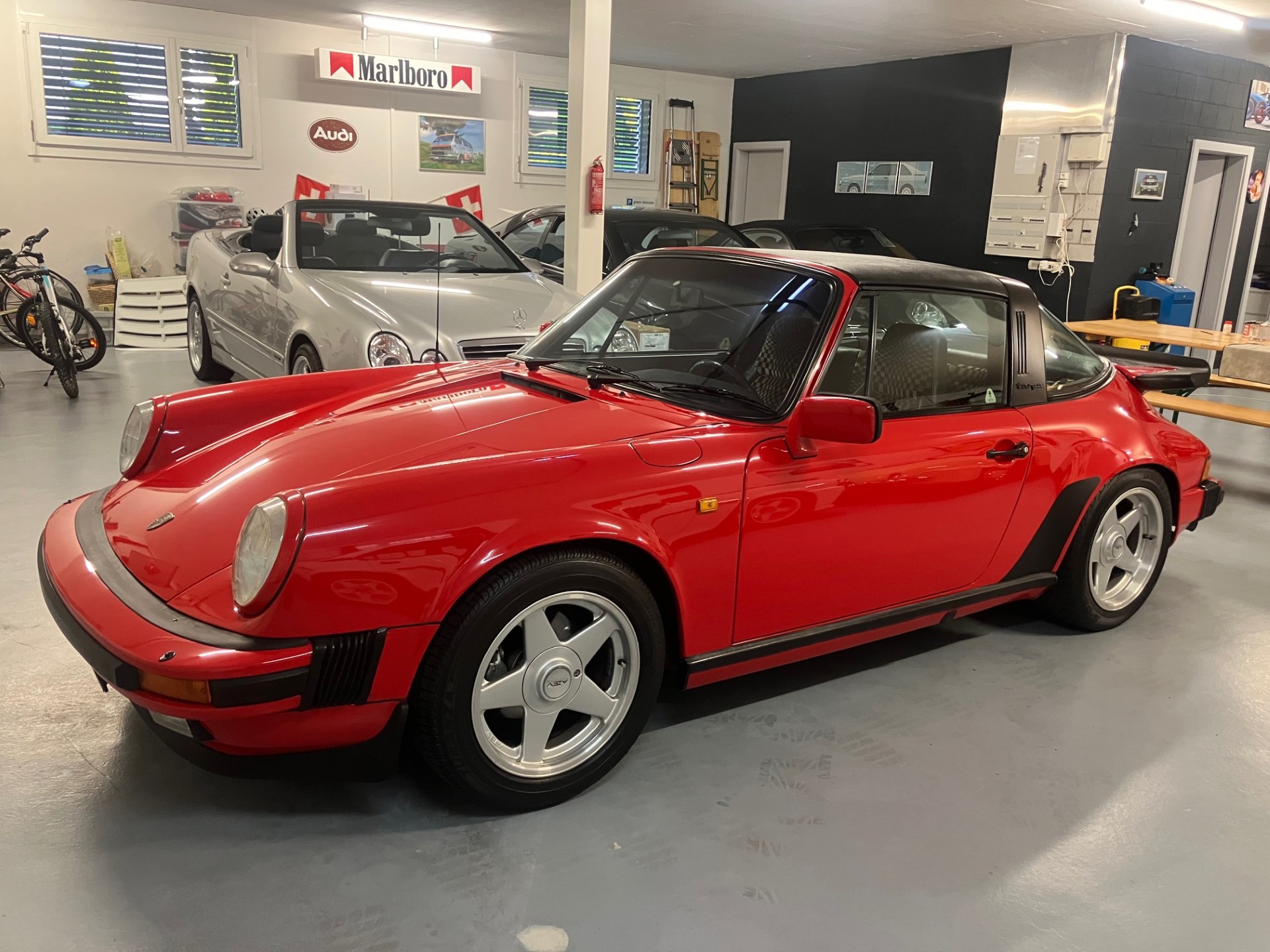 PORSCHE SC 3.0 Targa-image-15