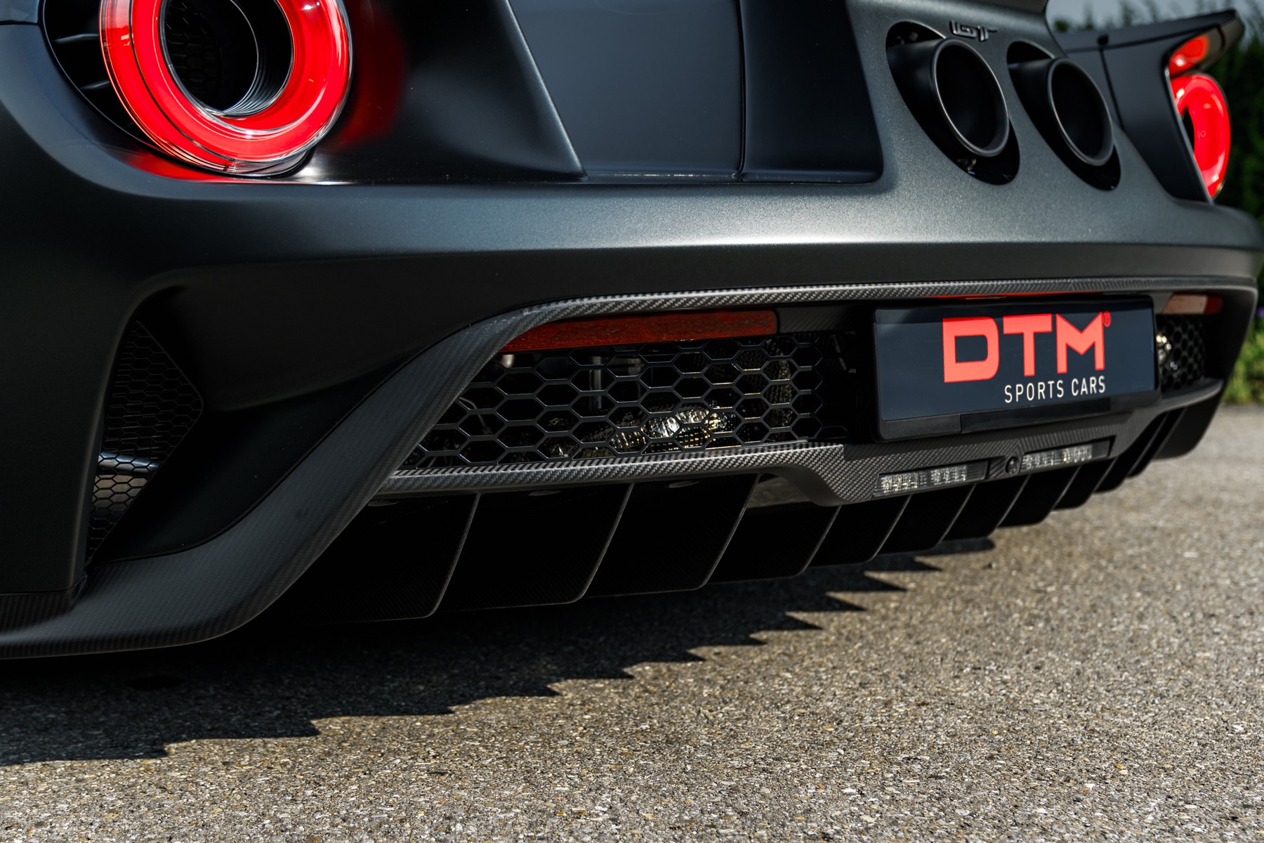 FORD Carbon Series-image-15