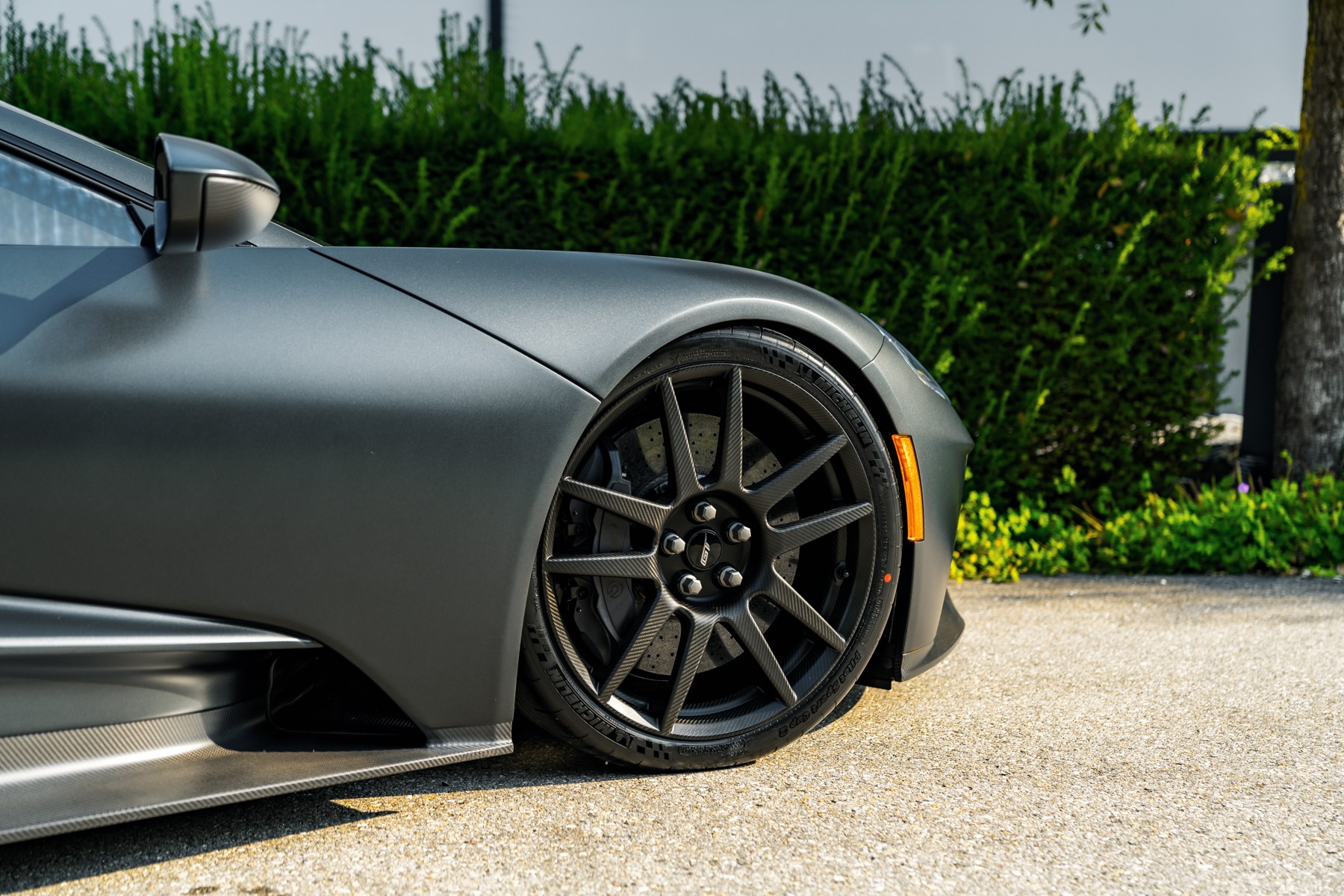 FORD Carbon Series-image-7
