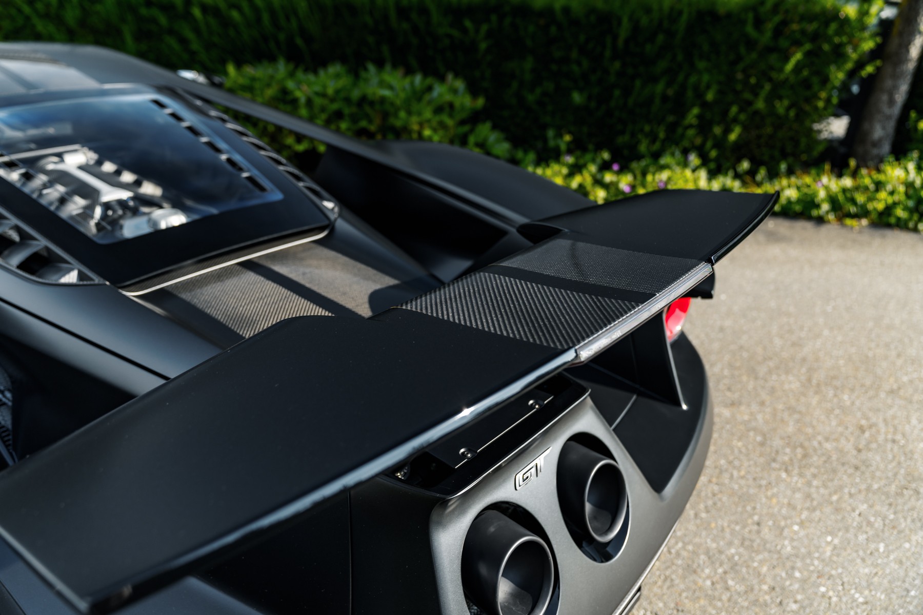 FORD Carbon Series-image-16