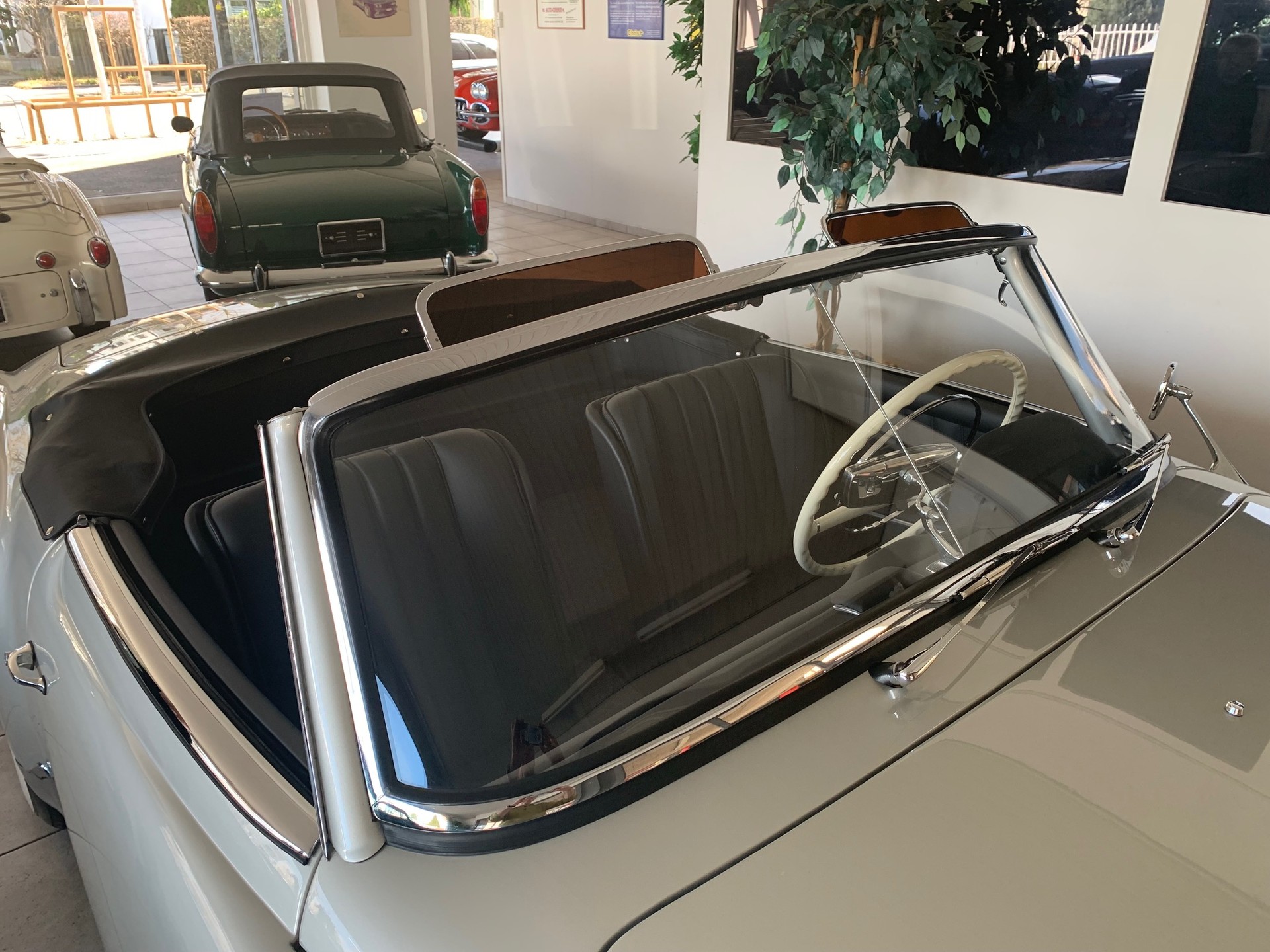 MERCEDES-BENZ 190 SL Veteran mit Kübelsitzen-image-9