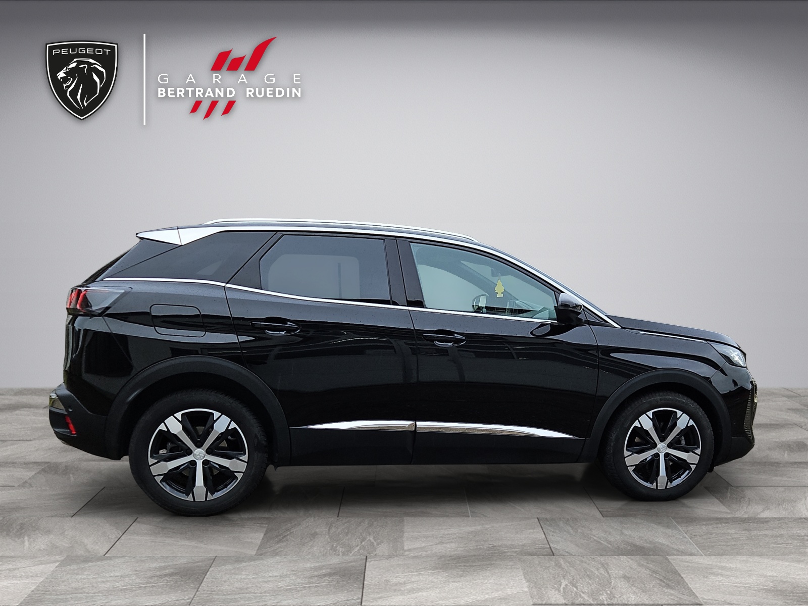PEUGEOT 3008 1.2 PureTech GT Pack EAT8-image-6