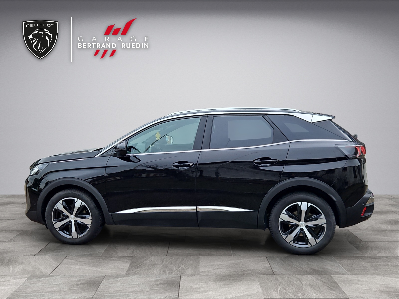 PEUGEOT 3008 1.2 PureTech GT Pack EAT8-showroom-element-2