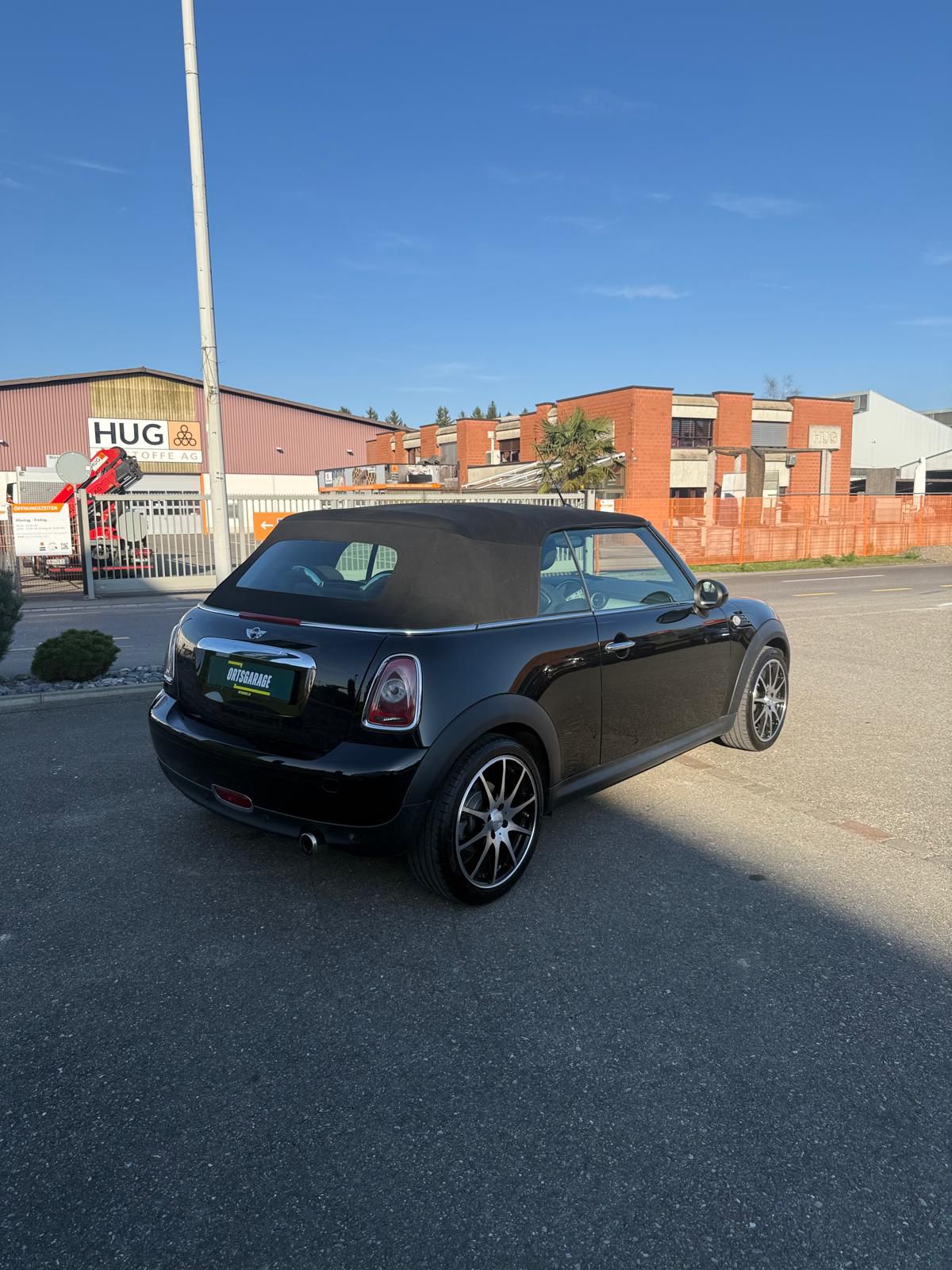 MINI Cooper Cabriolet-showroom-element-1