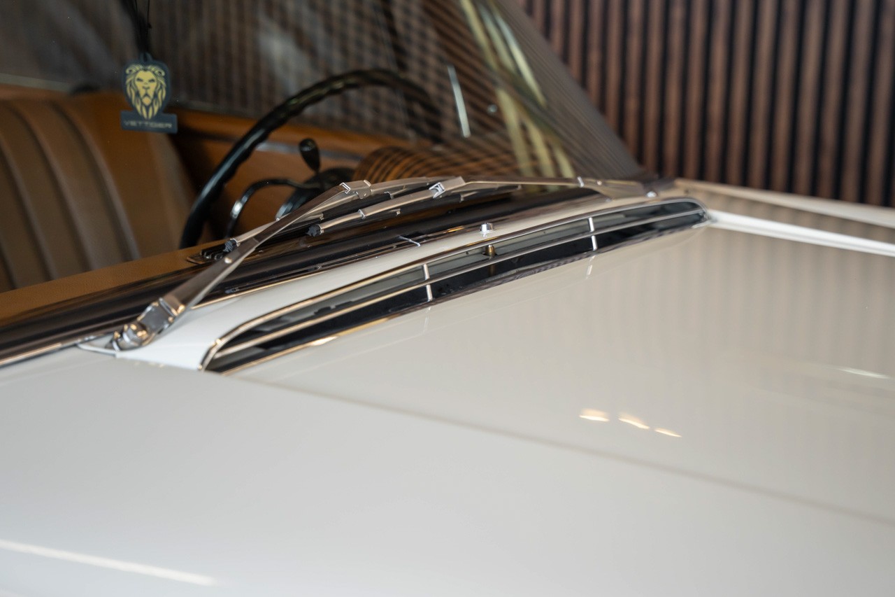 MERCEDES-BENZ 300 SE-image-29