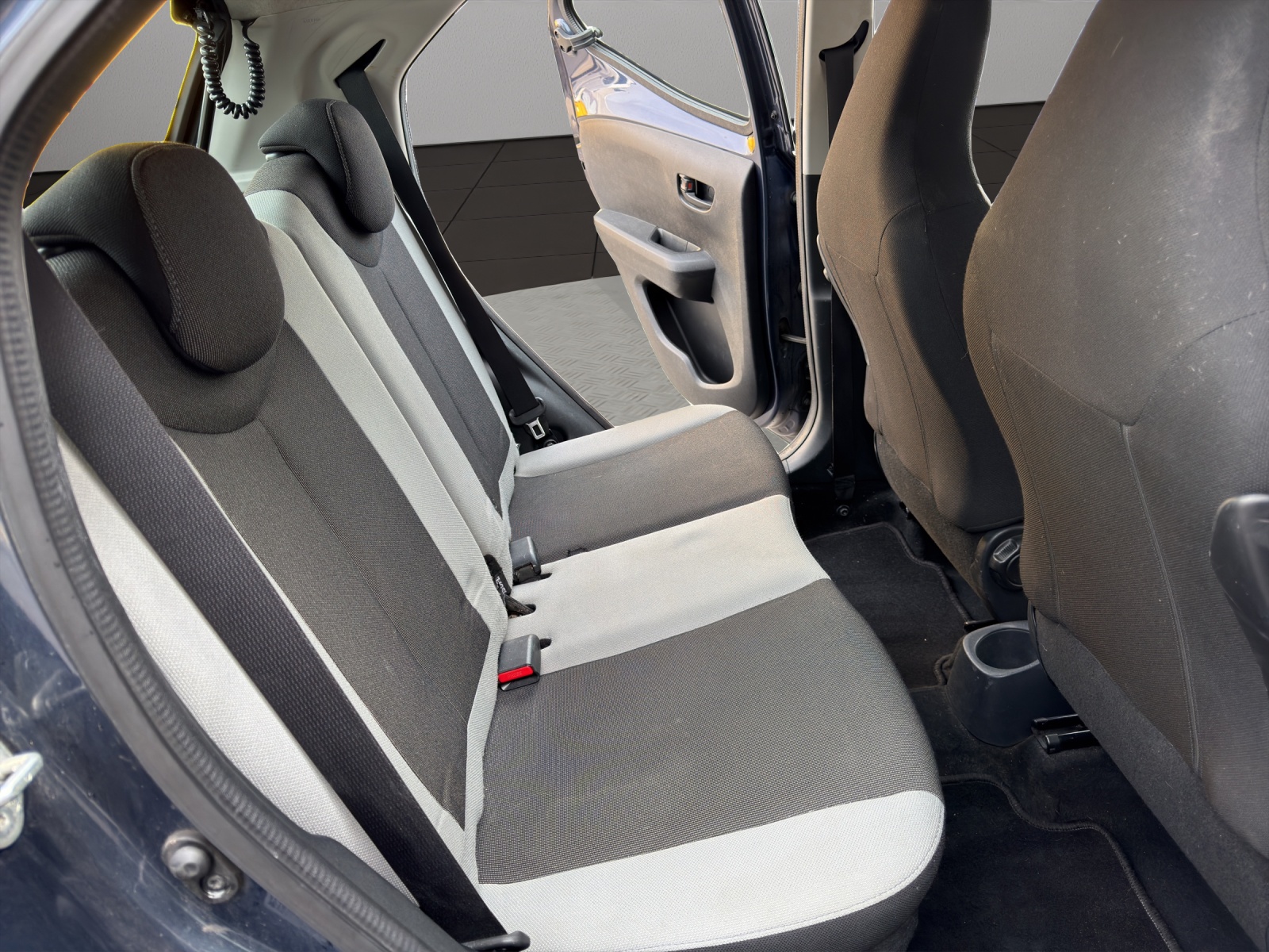 TOYOTA Aygo 1.0 VVT-i x-play-image-17
