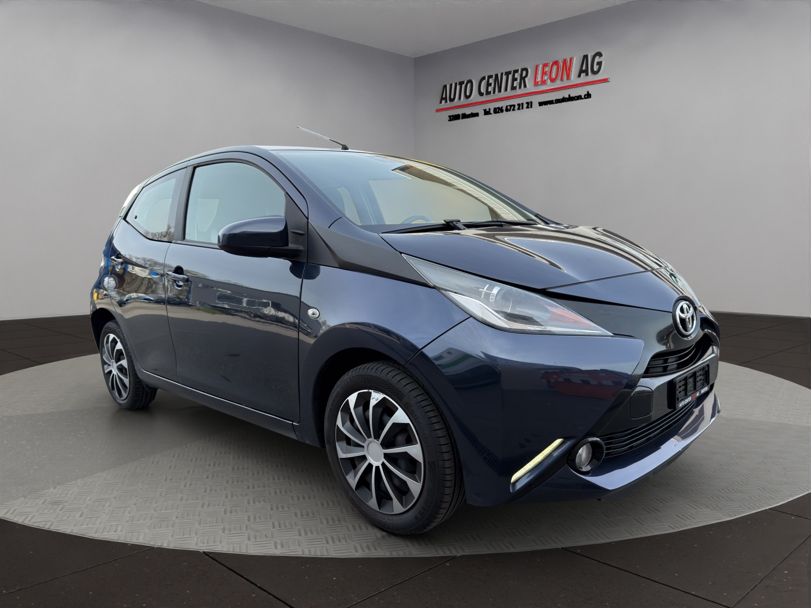 TOYOTA Aygo 1.0 VVT-i x-play-image-7