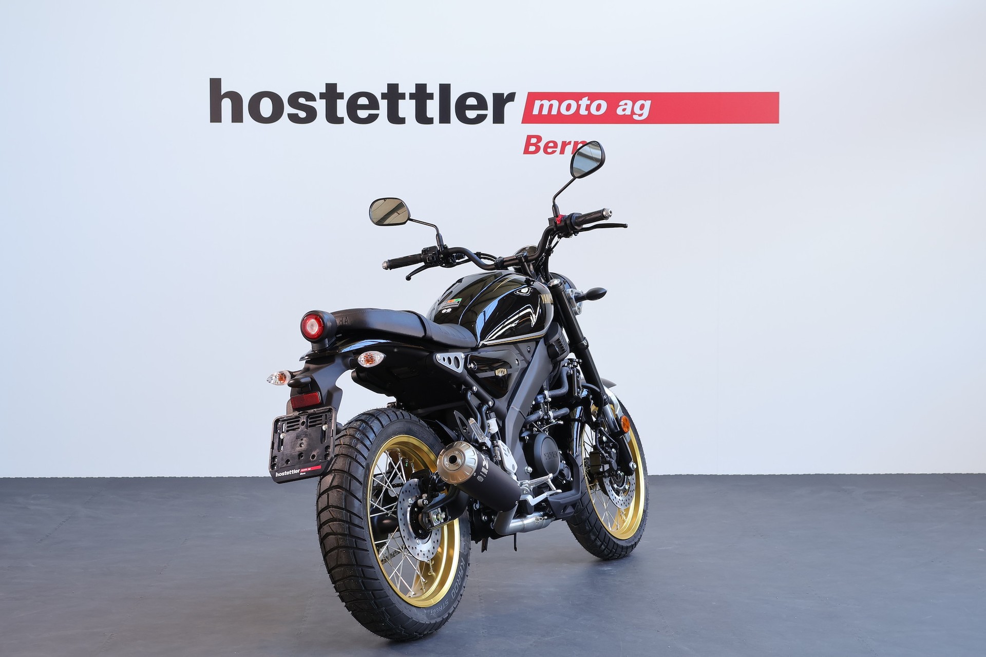 YAMAHA XSR 125 Legacy-image-2