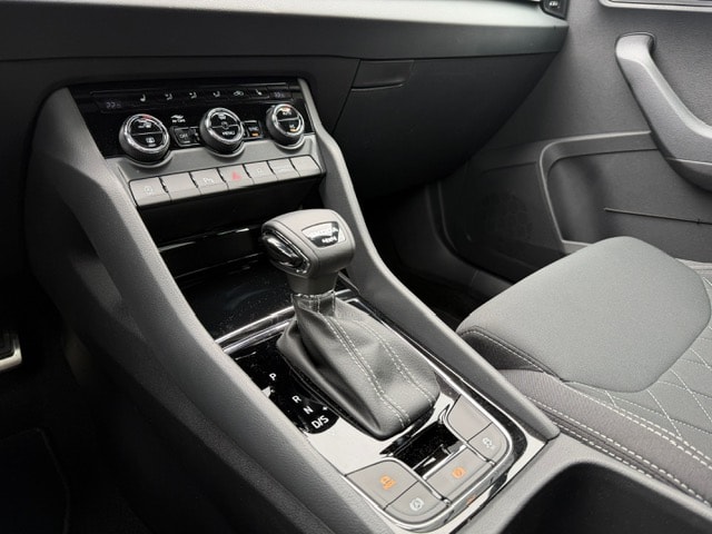 SKODA Karoq 2.0TSI SportL.4x4-image-13