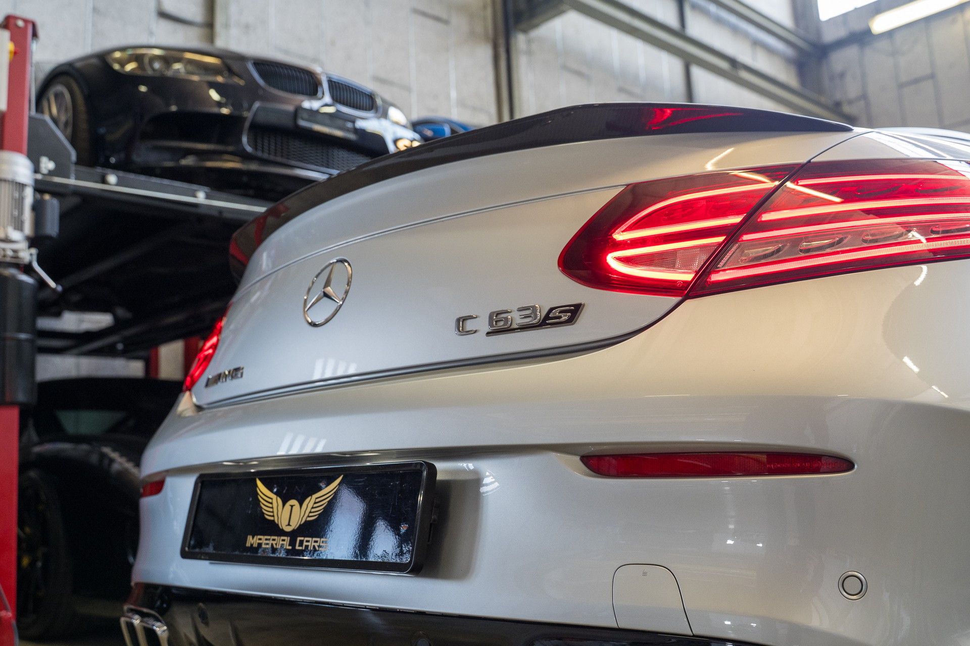 MERCEDES-BENZ C 63 S AMG 9G-tronic-image-8