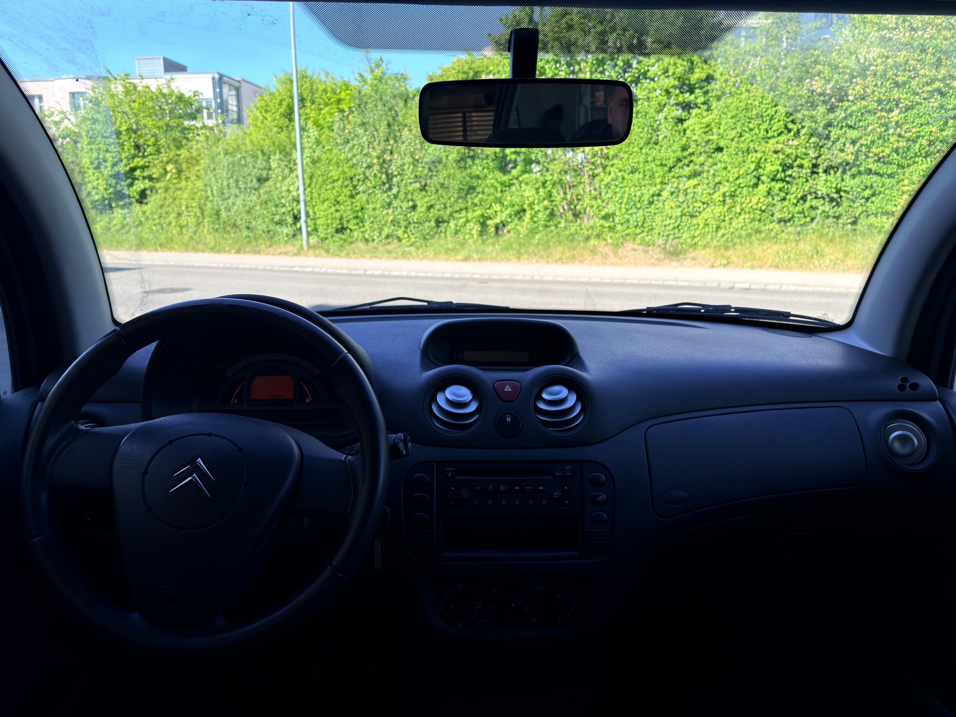 CITROEN C3 1.6i 16V Exclusive-image-6