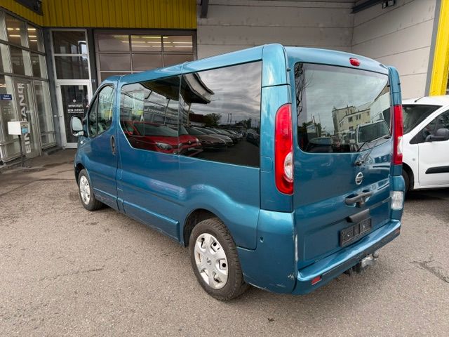 NISSAN Primastar Avantour 2.0i16V 120 Premium 7Pl-image-4