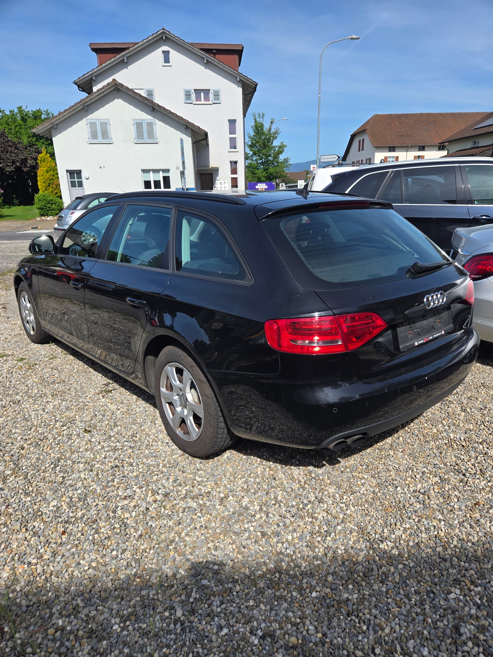AUDI A4 Avant 1.8 TFSI multitronic-image-7
