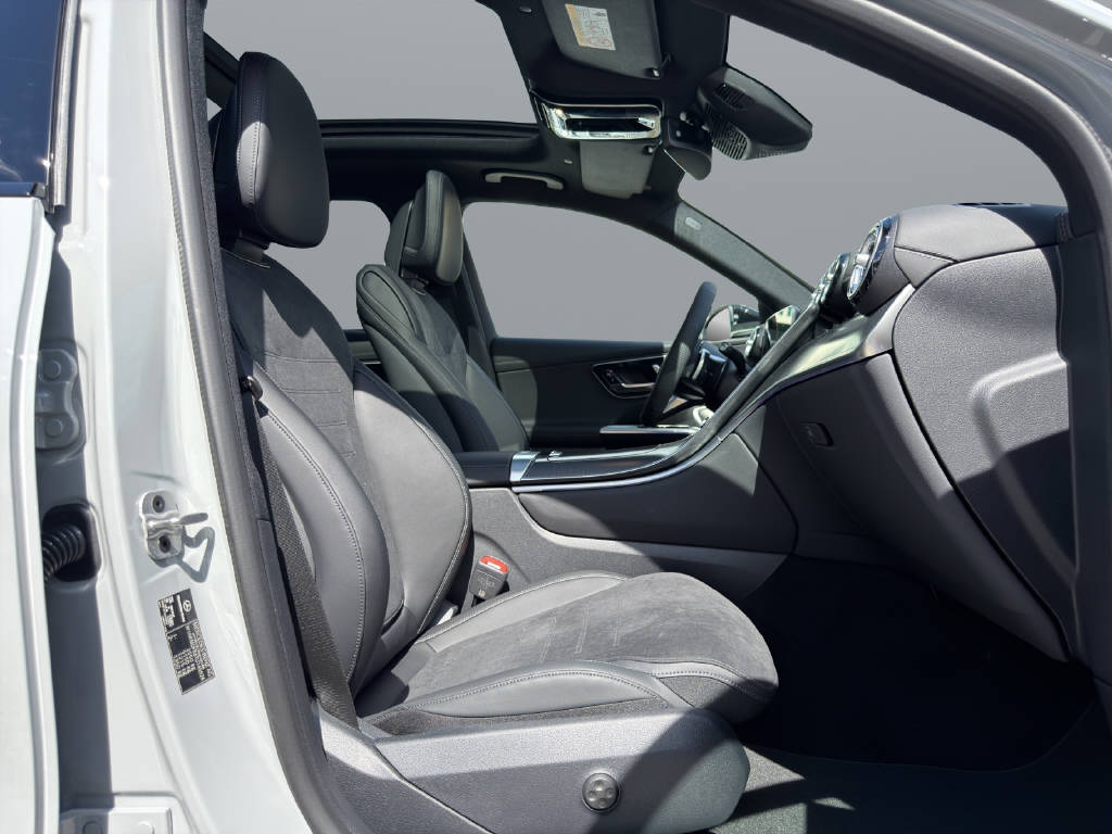 MERCEDES-BENZ GLC 220 d AMG Line 4matic-image-13